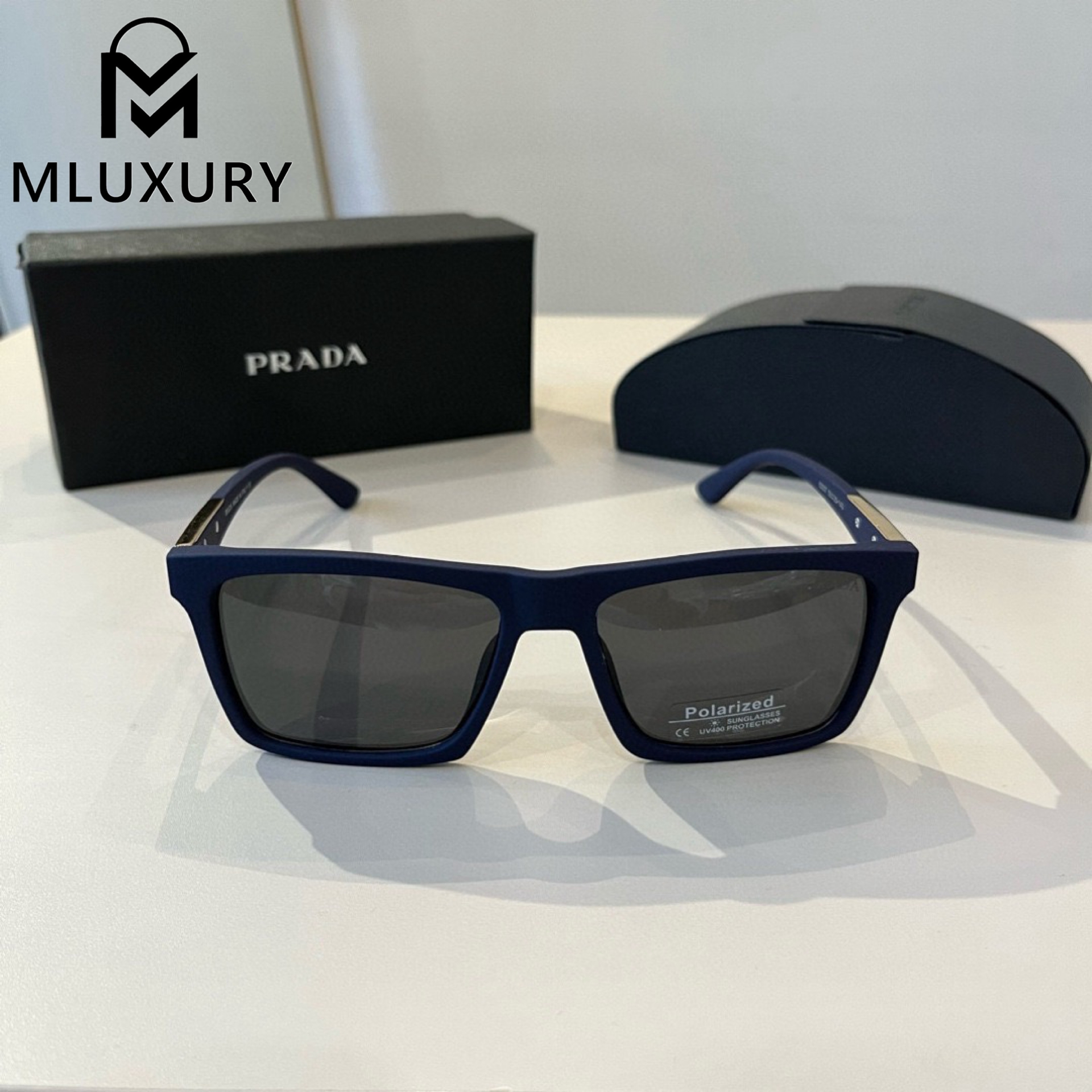PRADA  82007
