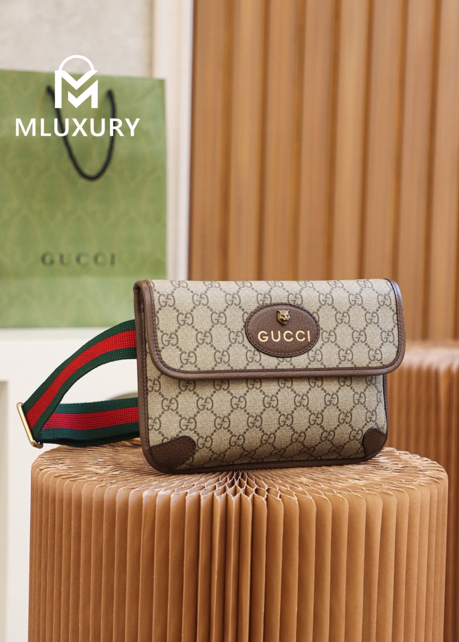 GUCCI Supreme Tiger Head Waist Bag, Original Leather