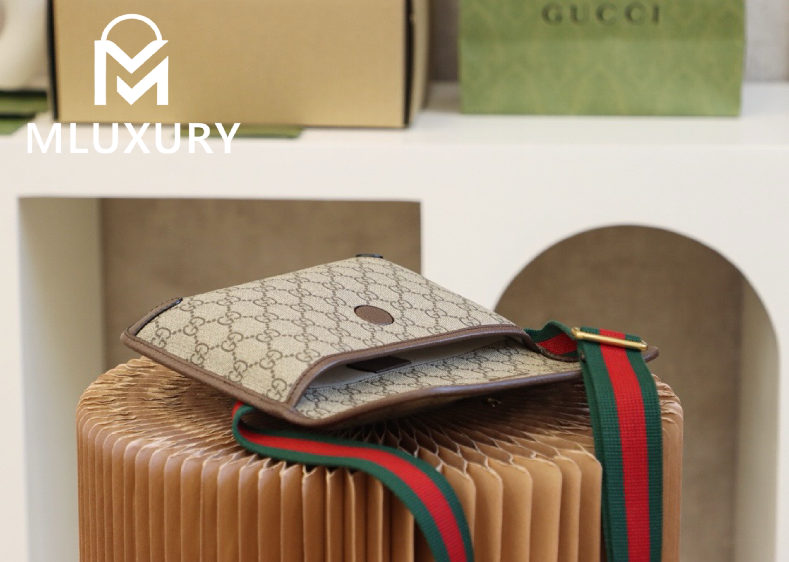 GUCCI Supreme Tiger Head Waist Bag, Original Leather