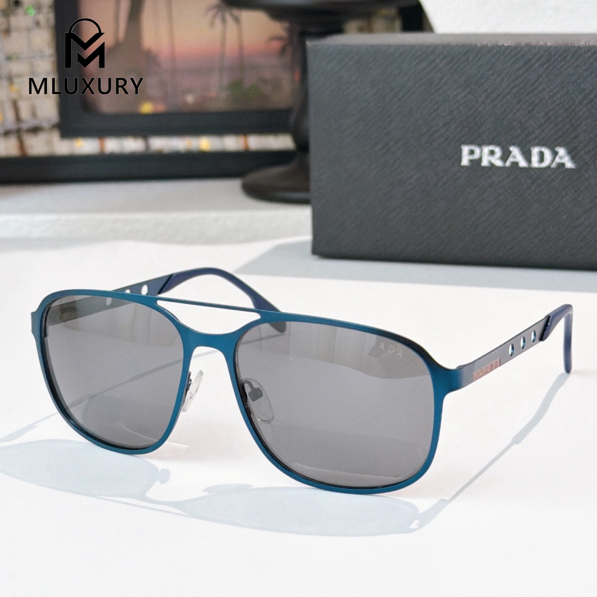 PRADA  SPR 06TS