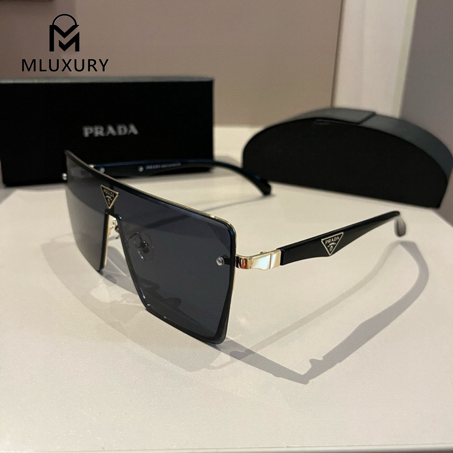 PRADA 23082