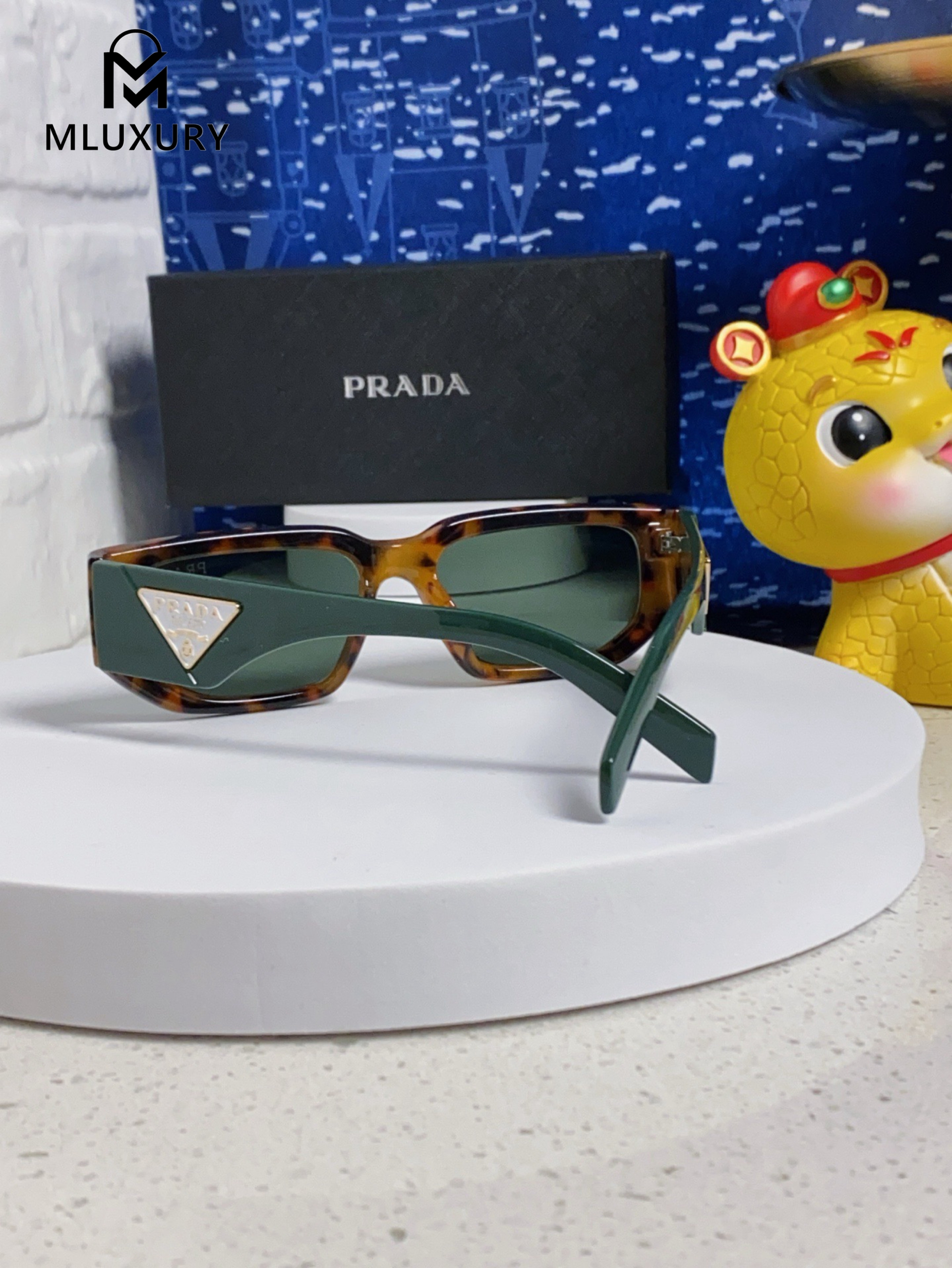 PRADA SUNGLASSES