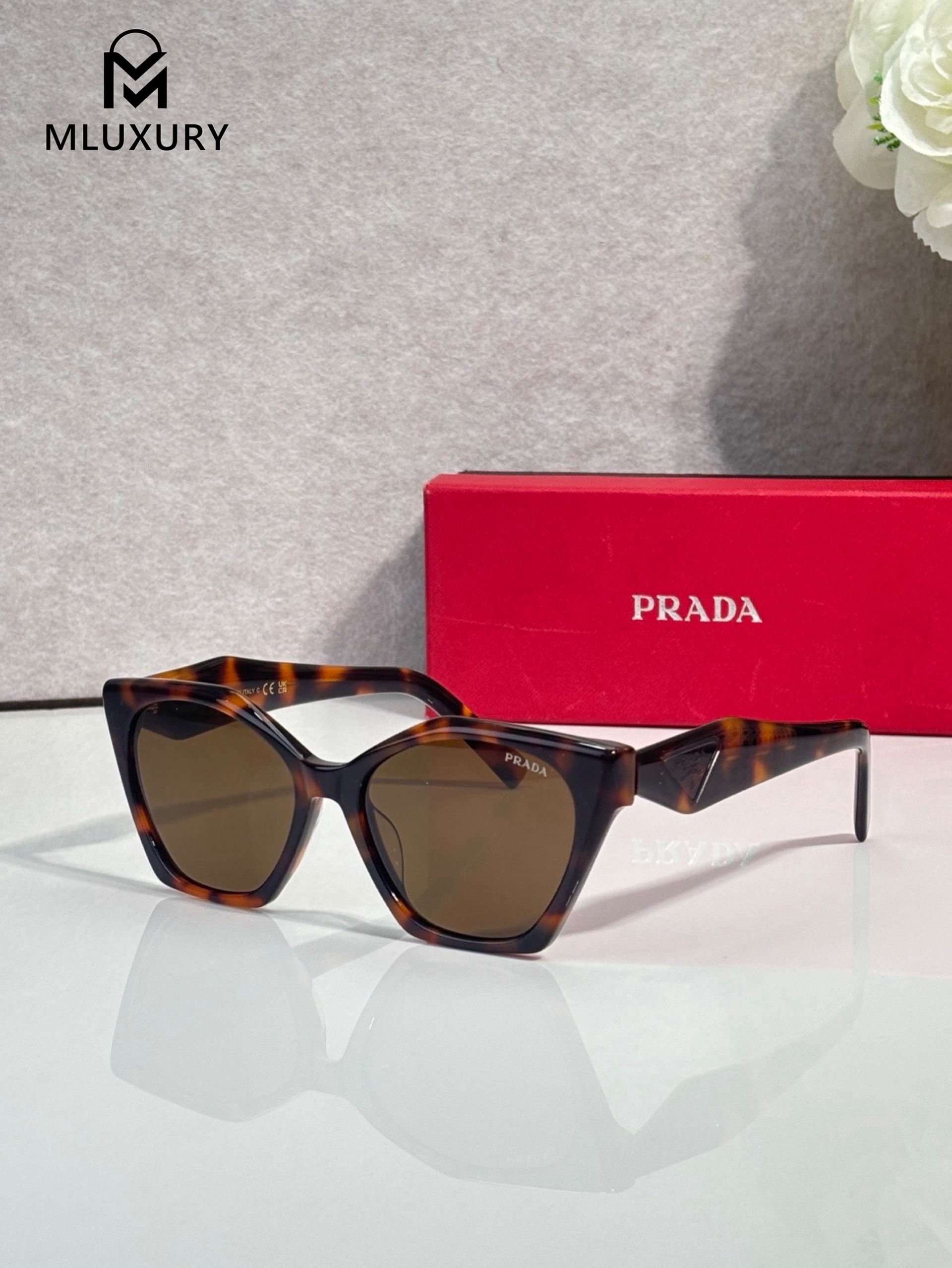 PRADA PR D09VU