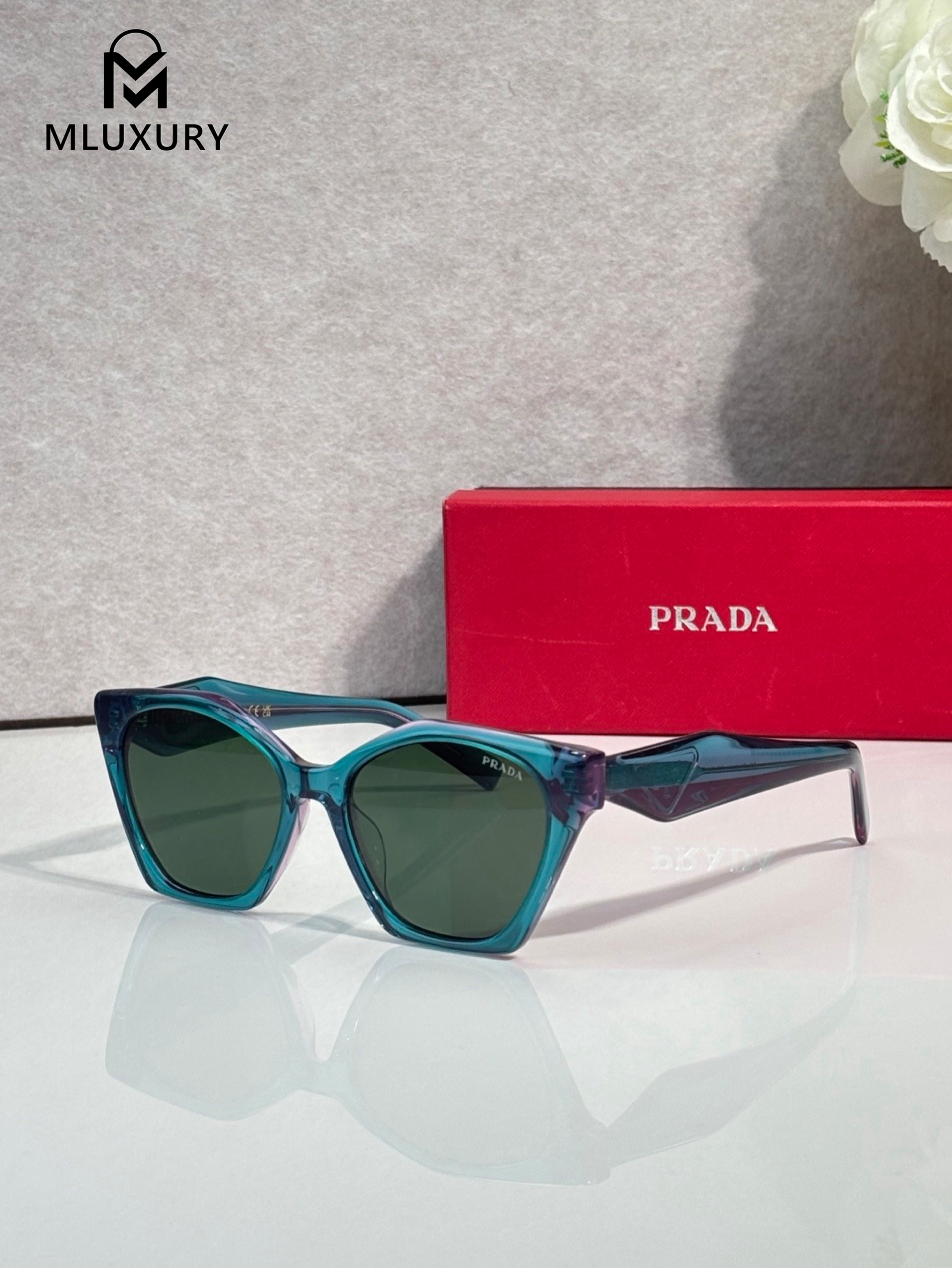 PRADA PR D09VU