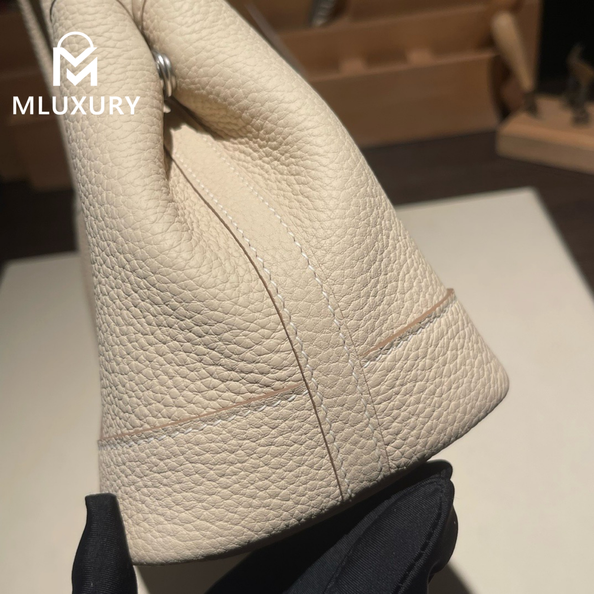 Hermes Neo (mini) Garden, genuine Togo leather, glacier white, silver hardware