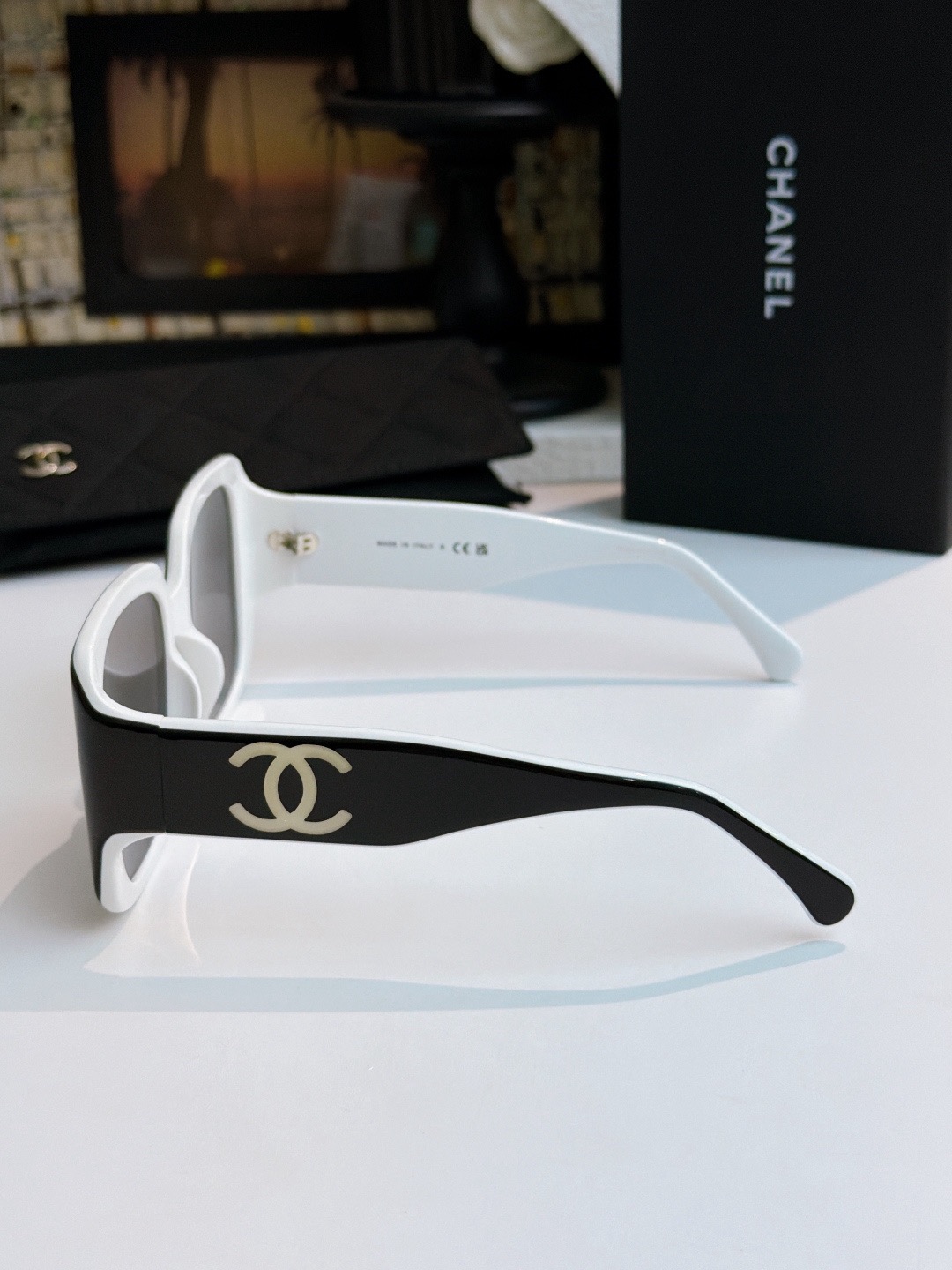 CHANEL 6069