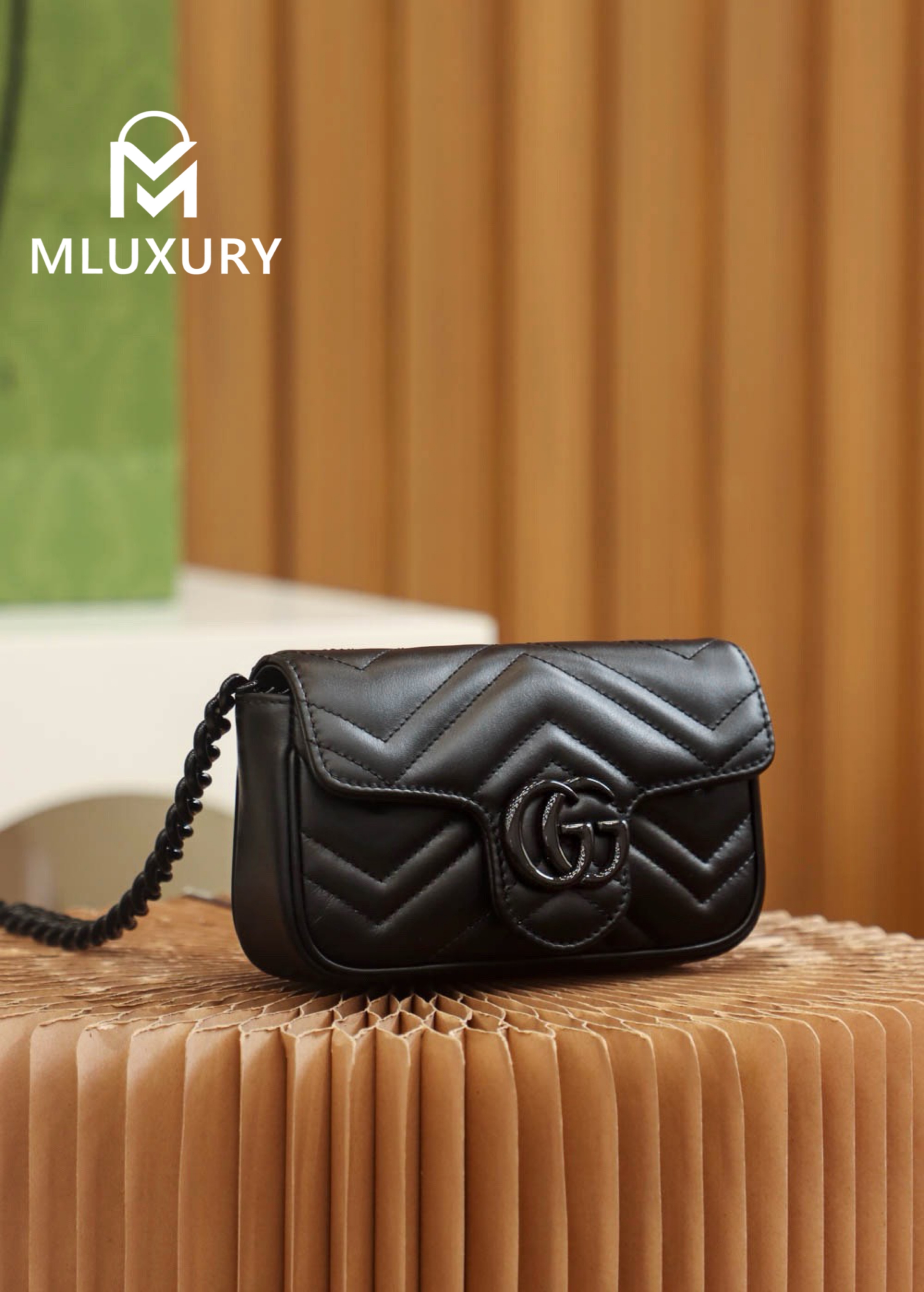 GUCCI GG Marmont, Genuine leather, Black