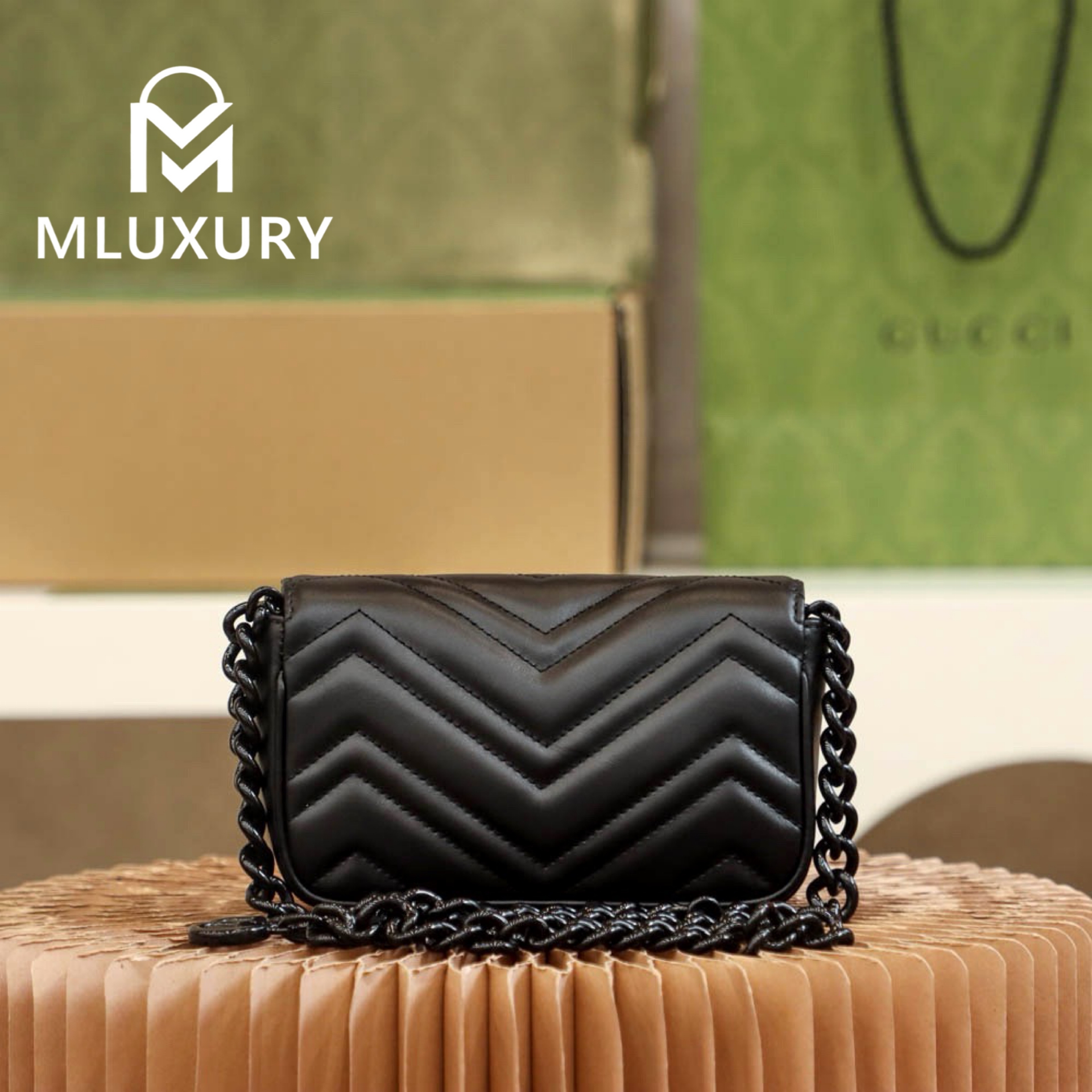 GUCCI GG Marmont, Genuine leather, Black