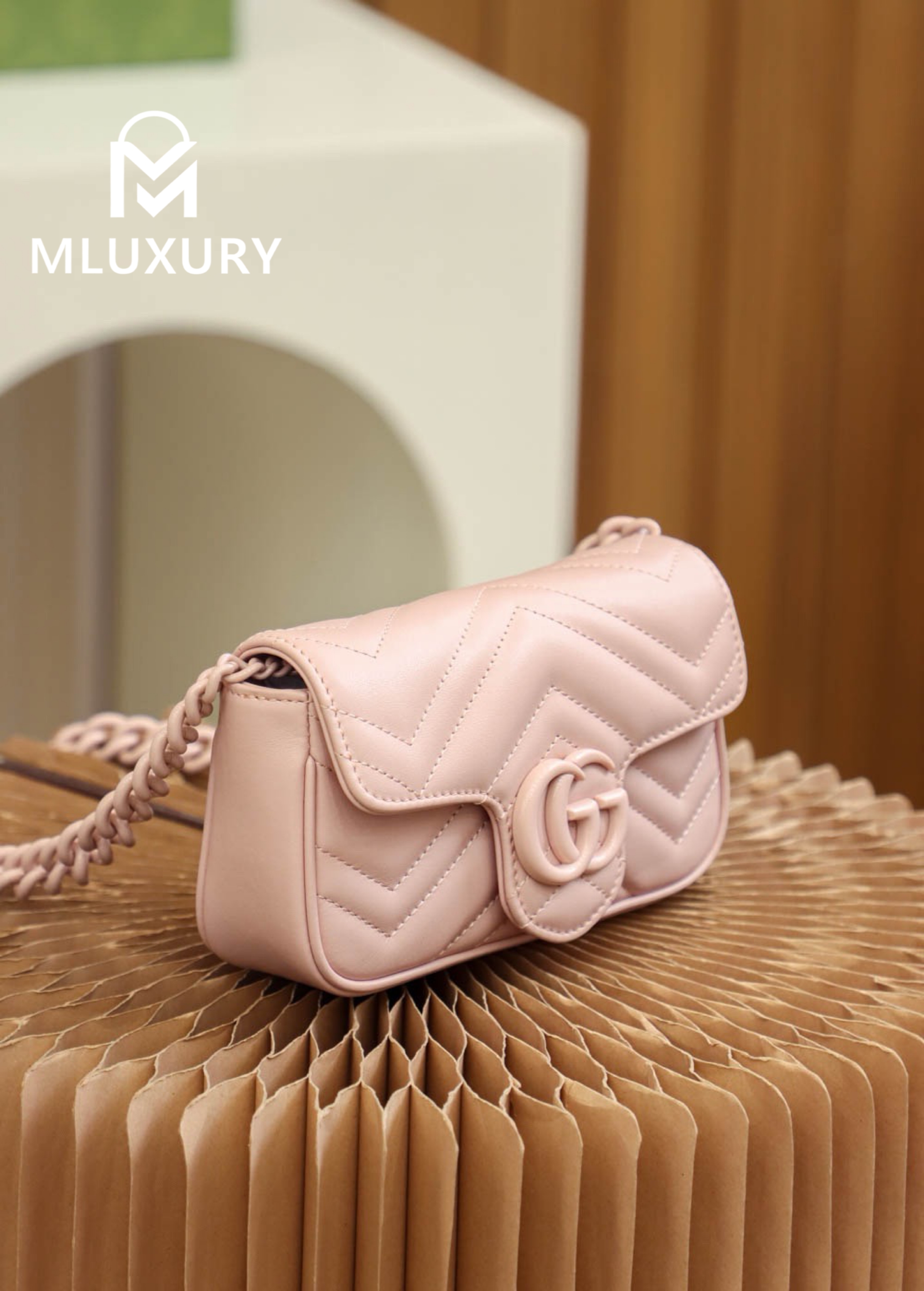 GUCCI GG Marmont, Genuine leather, Pink