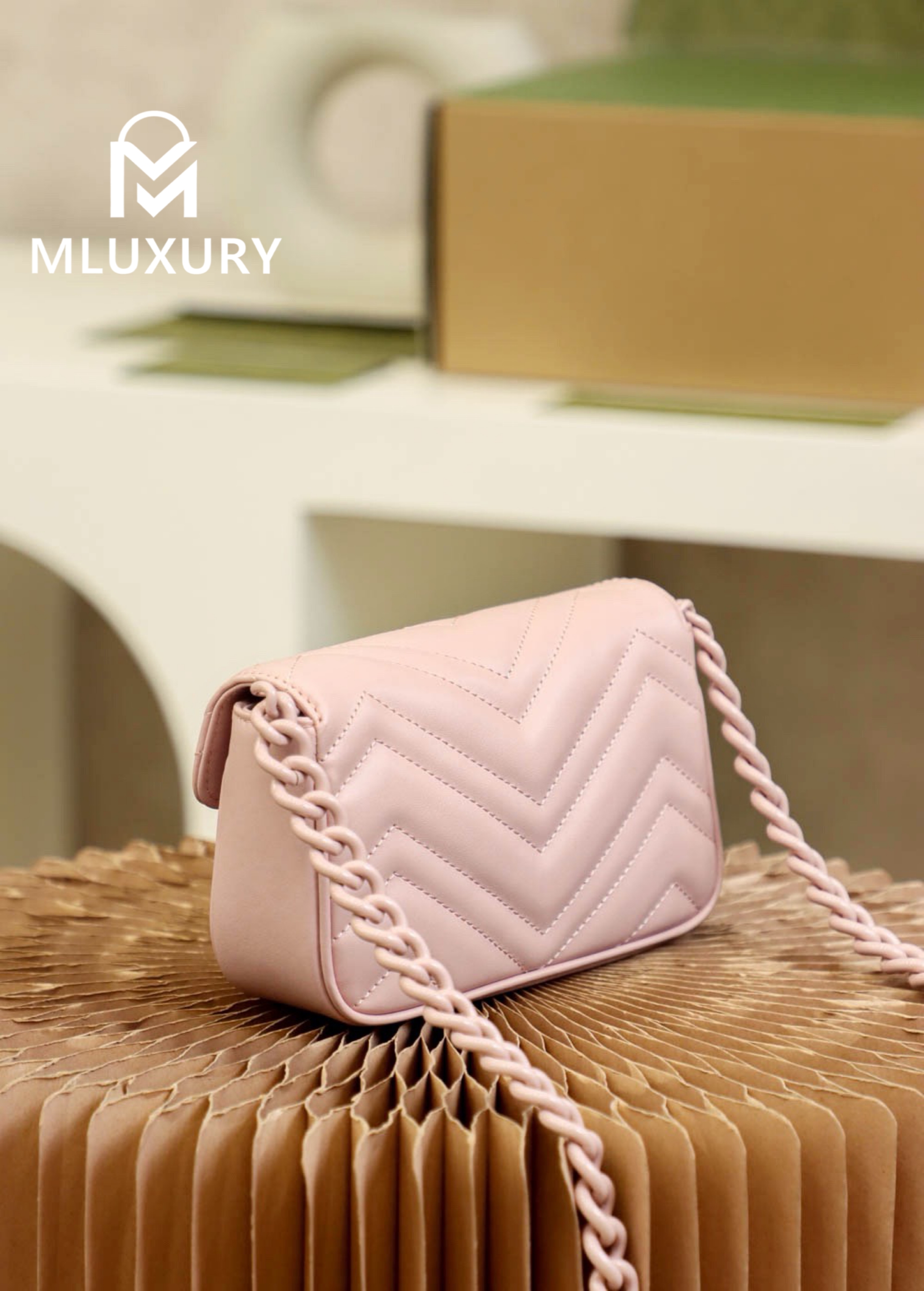 GUCCI GG Marmont, Genuine leather, Pink