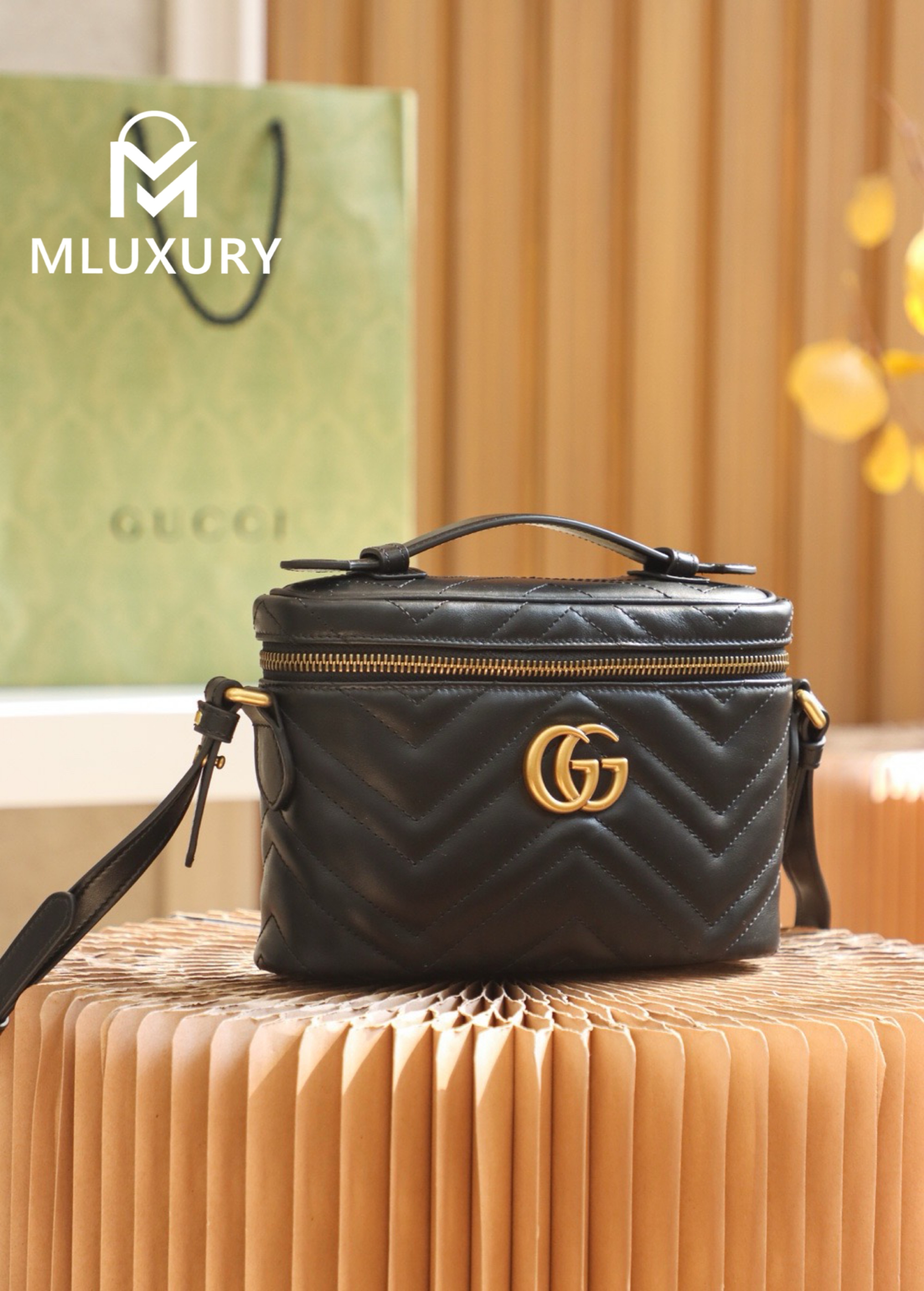 GUCCI Marmont cosmetic bag, Genuine leather, Black