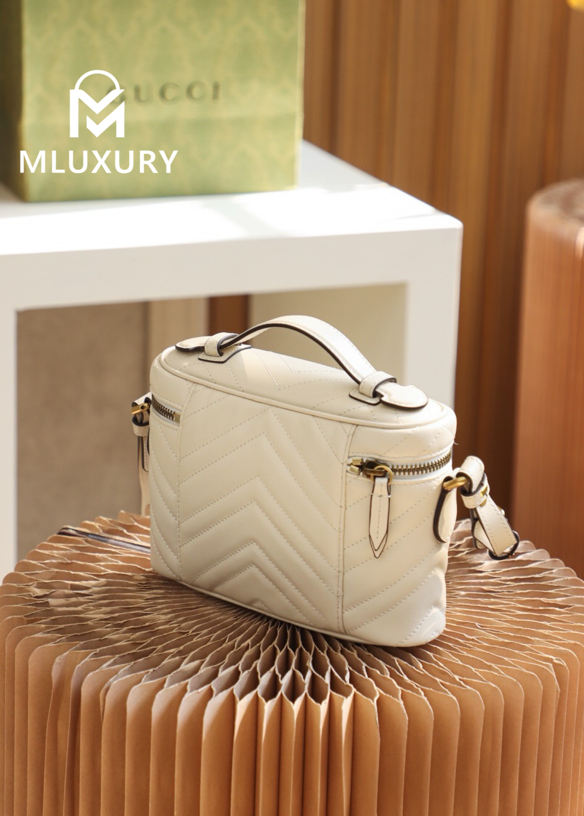 GUCCI Marmont cosmetic bag, Original leather, White
