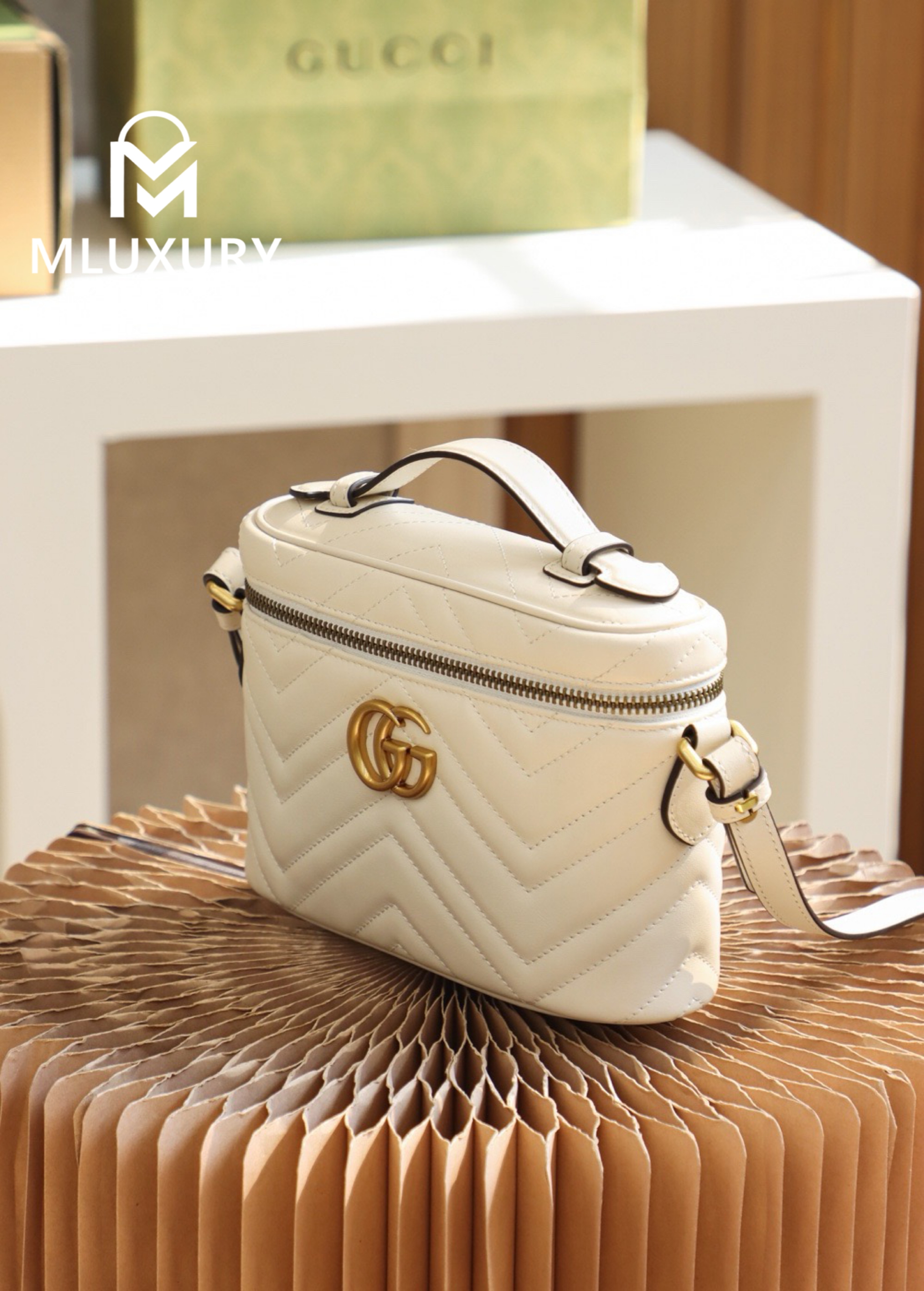 GUCCI Marmont cosmetic bag, Original leather, White