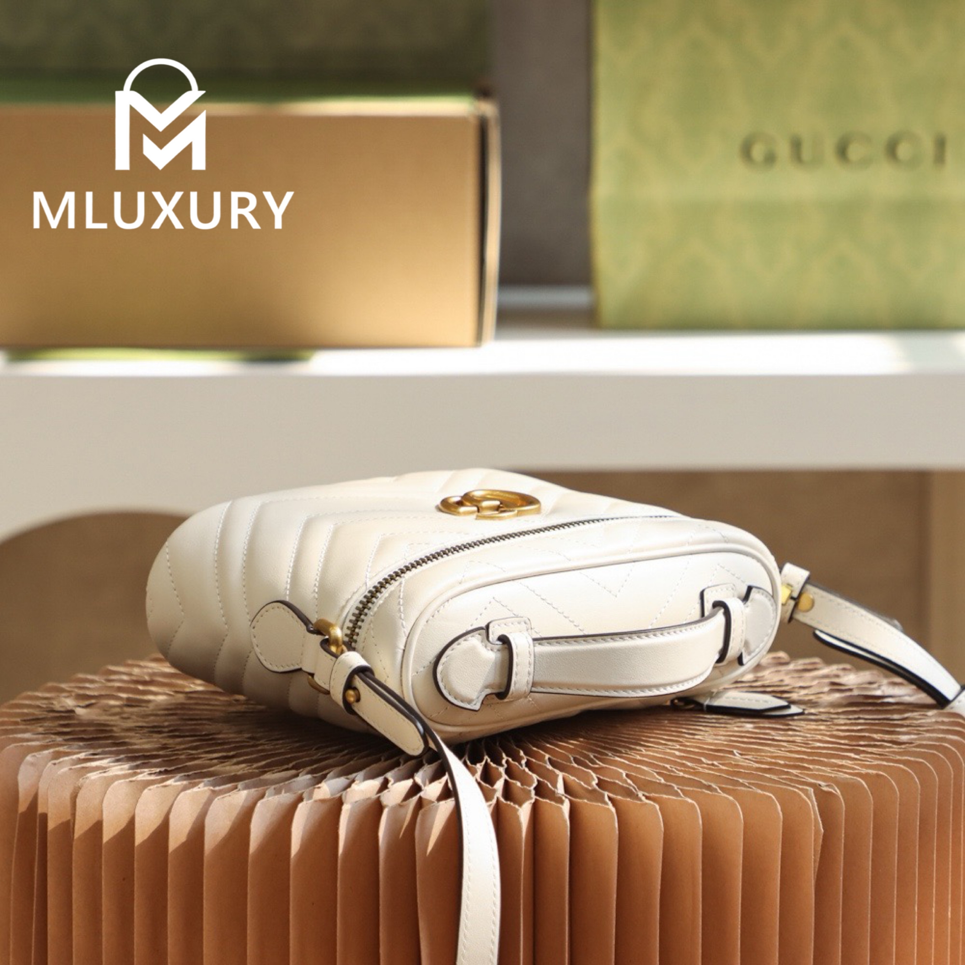 GUCCI Marmont cosmetic bag, Original leather, White