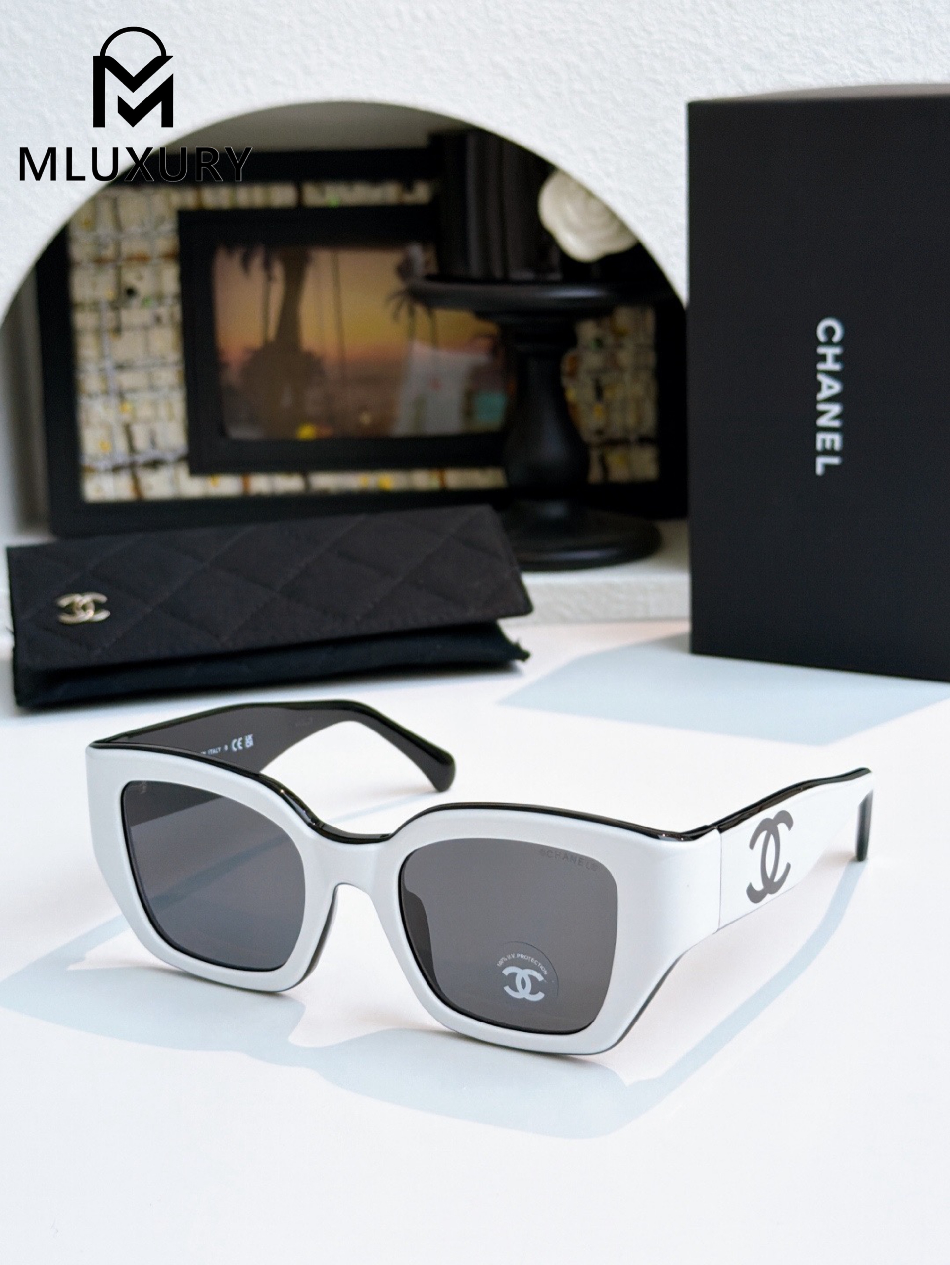 CHANEL 6068
