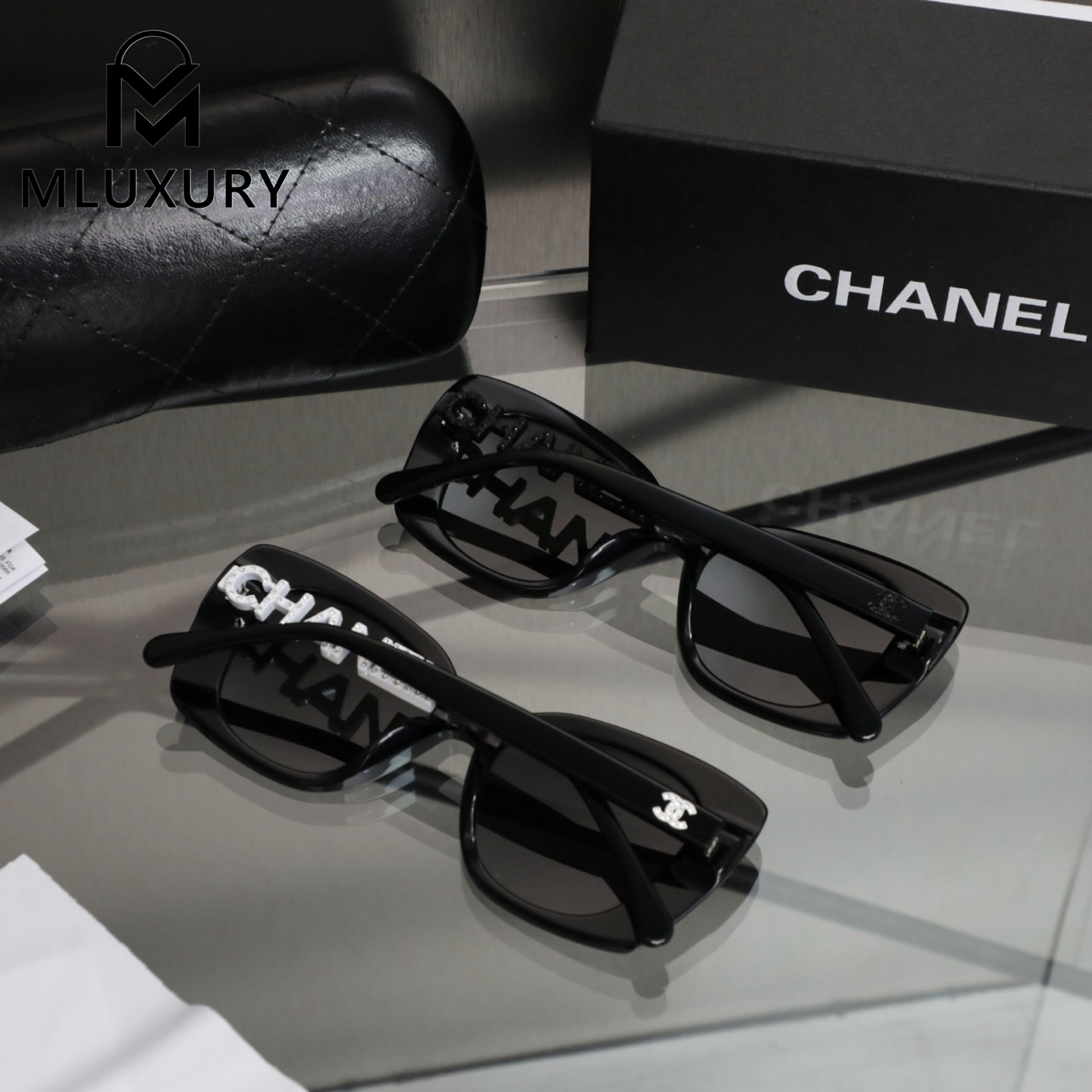CHANEL 5422