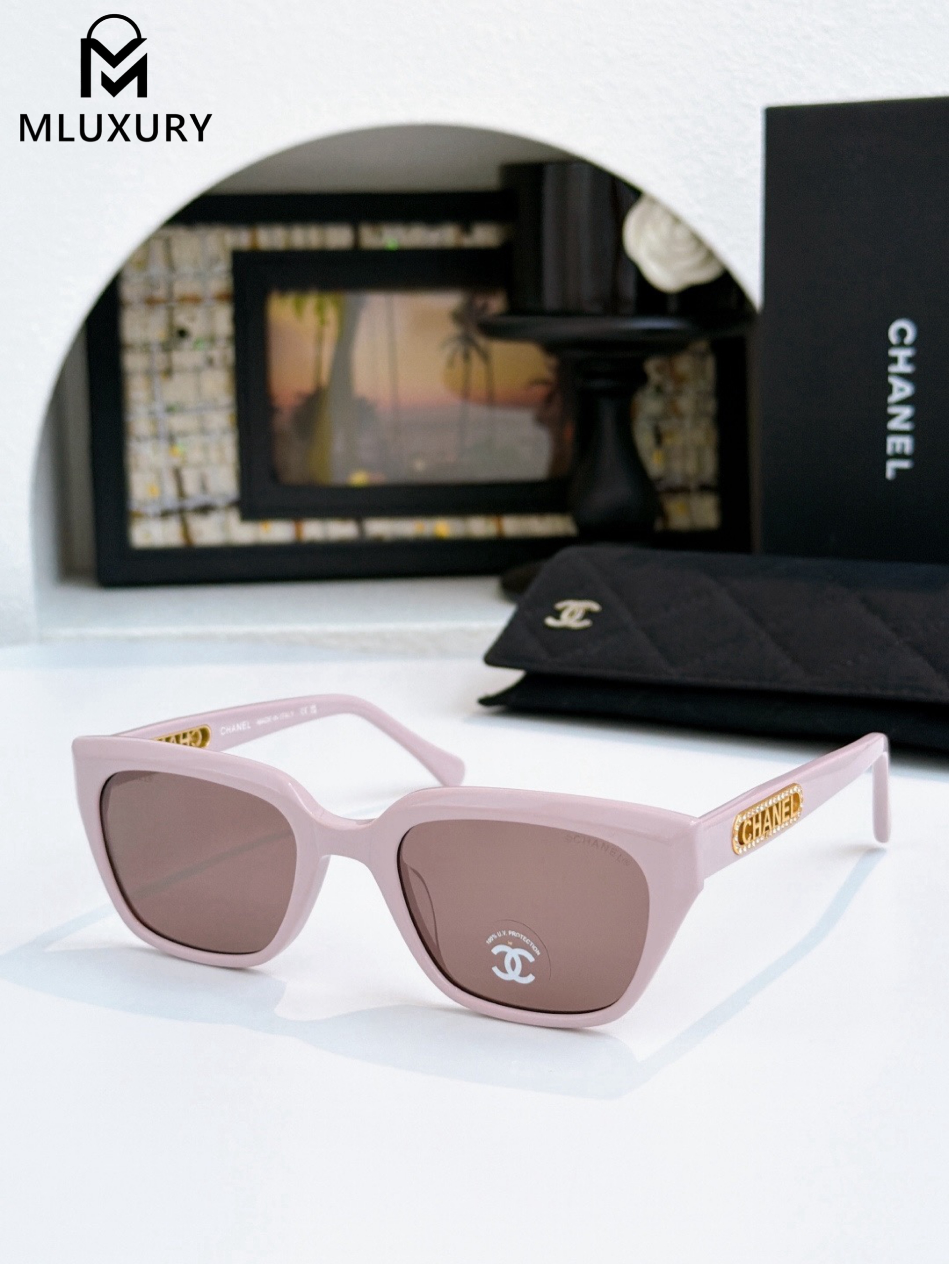 CHANEL 6819