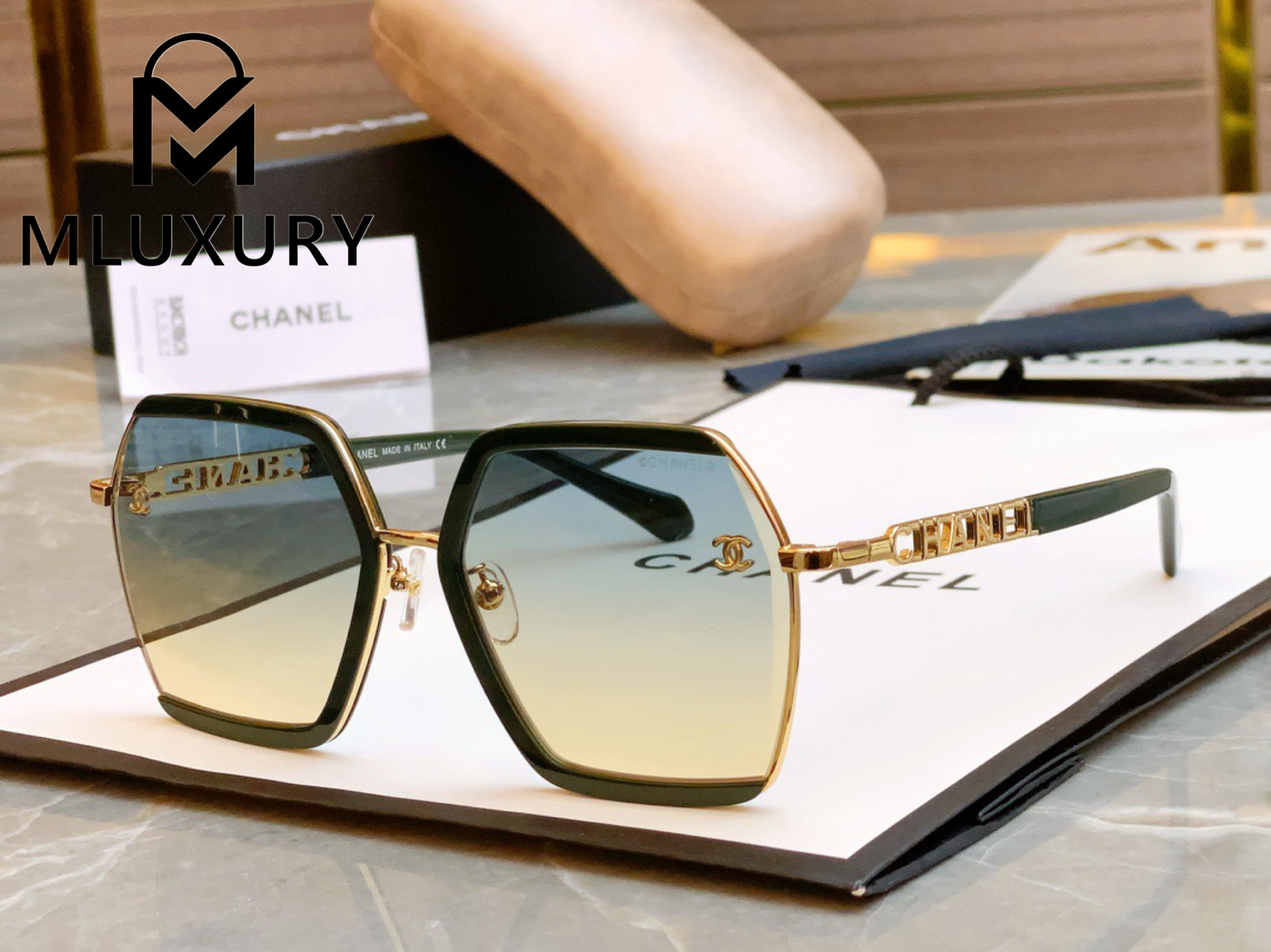 CHANEL 0652