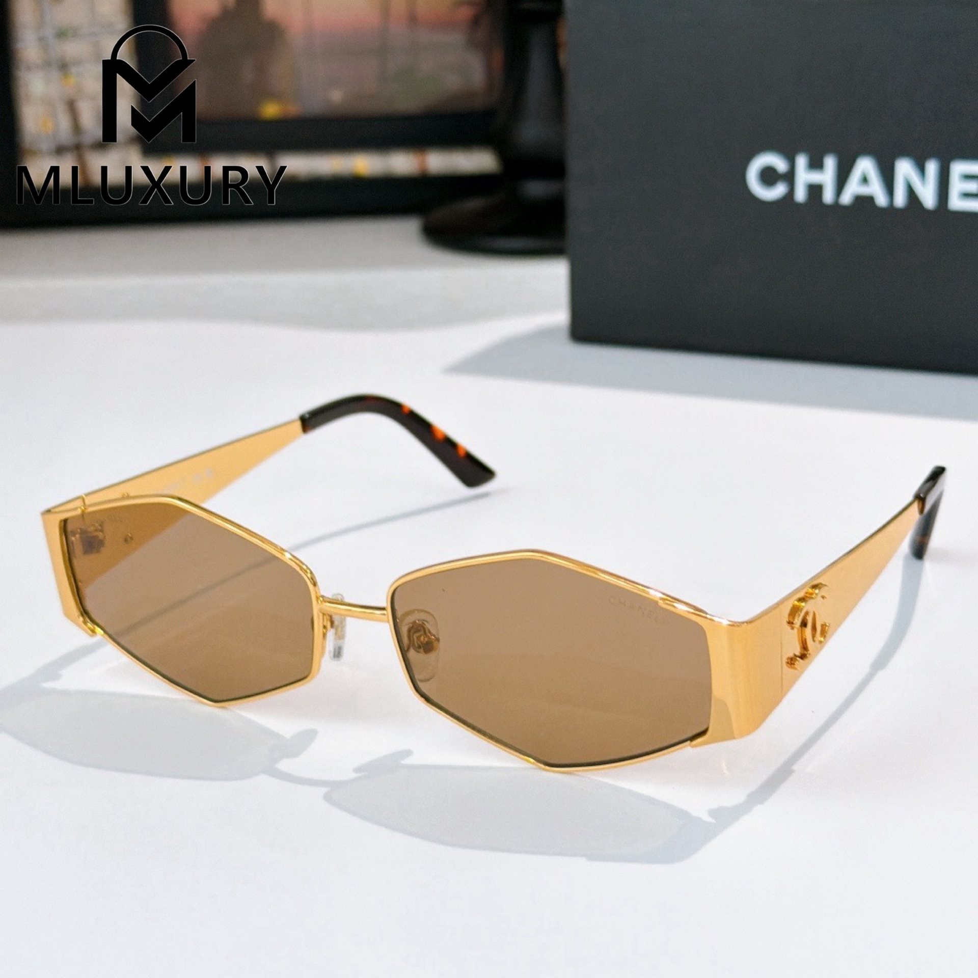 CHANEL 08847