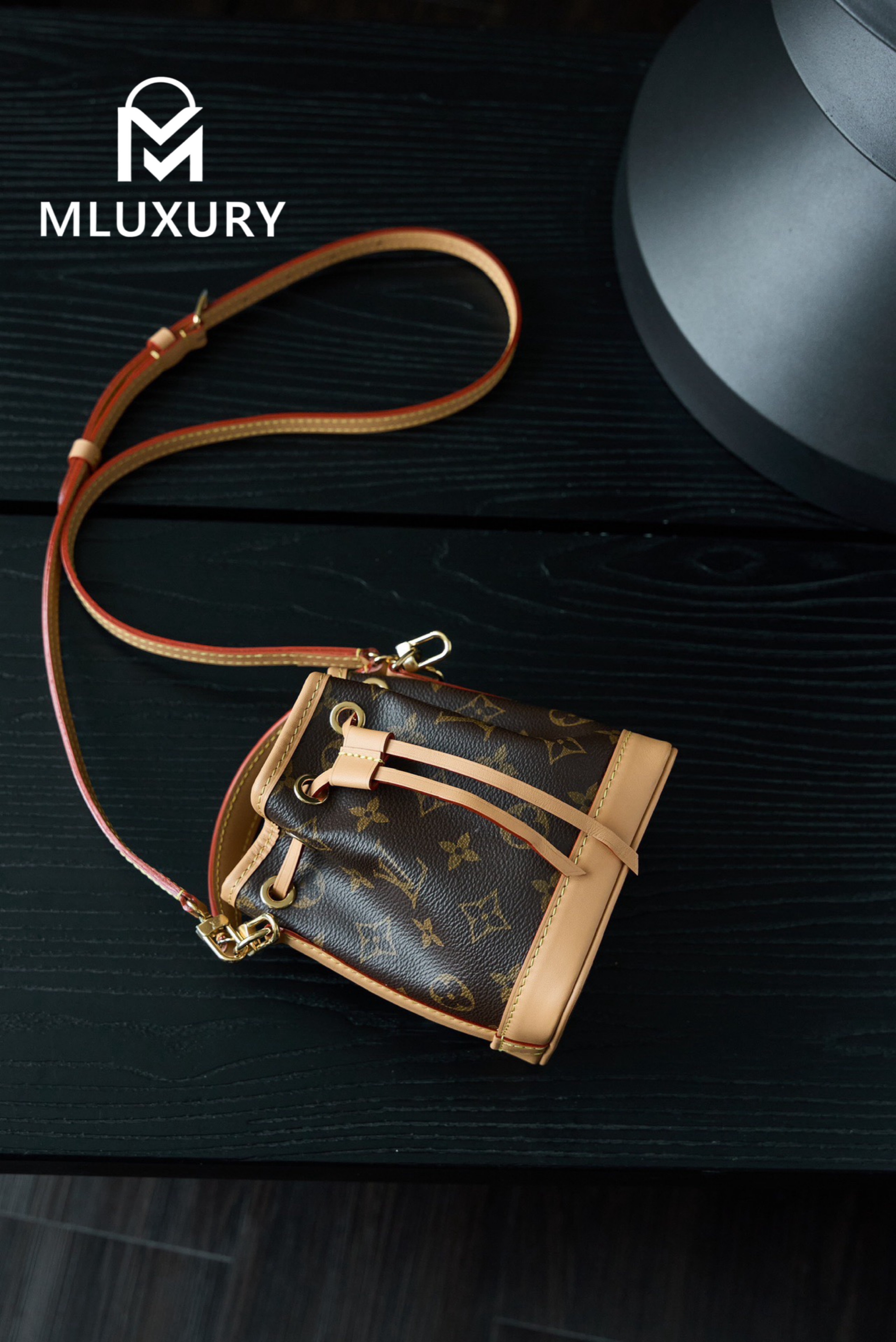 LOUIS VUITTON NANO NOÉ Handbag