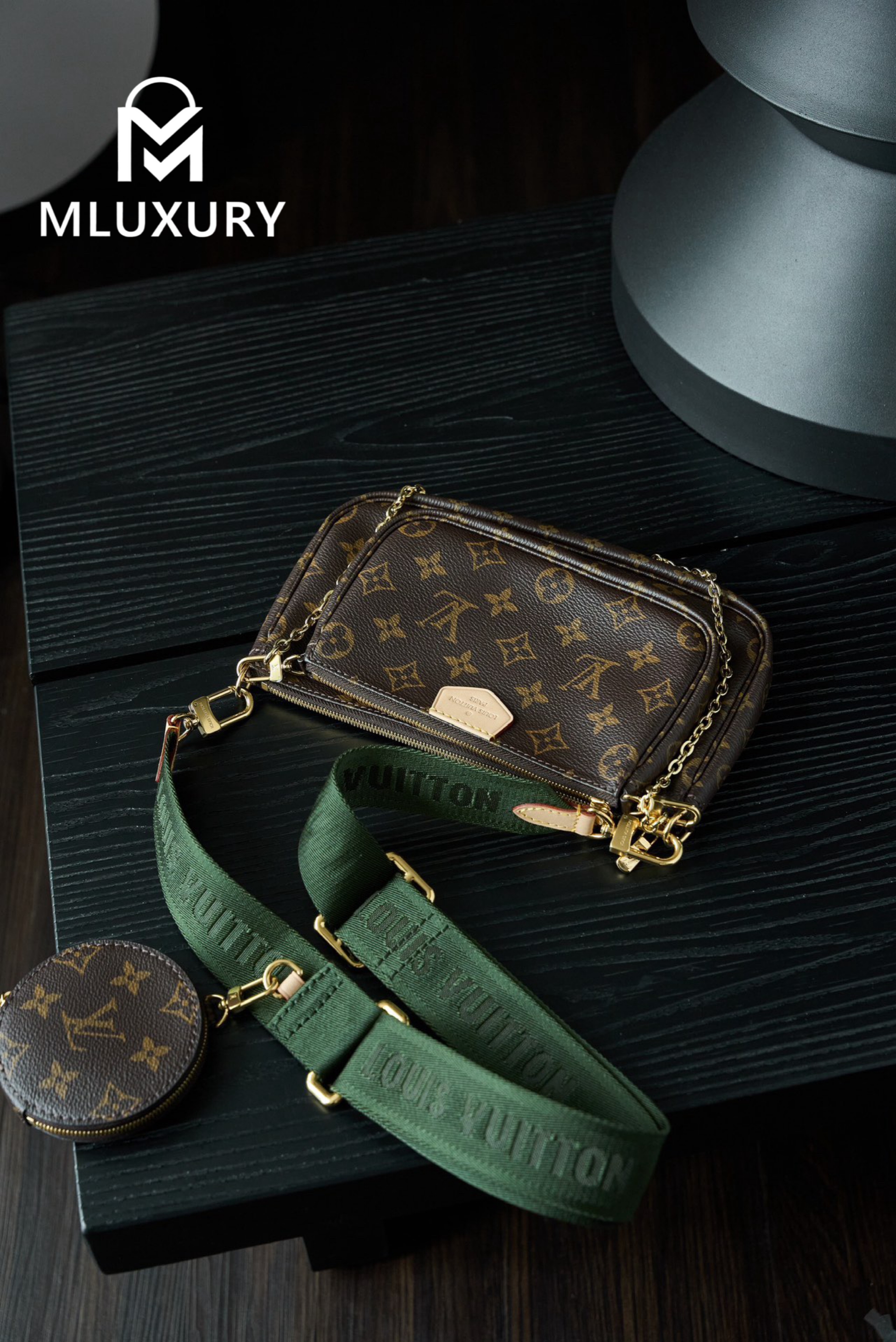 LOUIS VUITTON MULTI POCHETTE Handbag