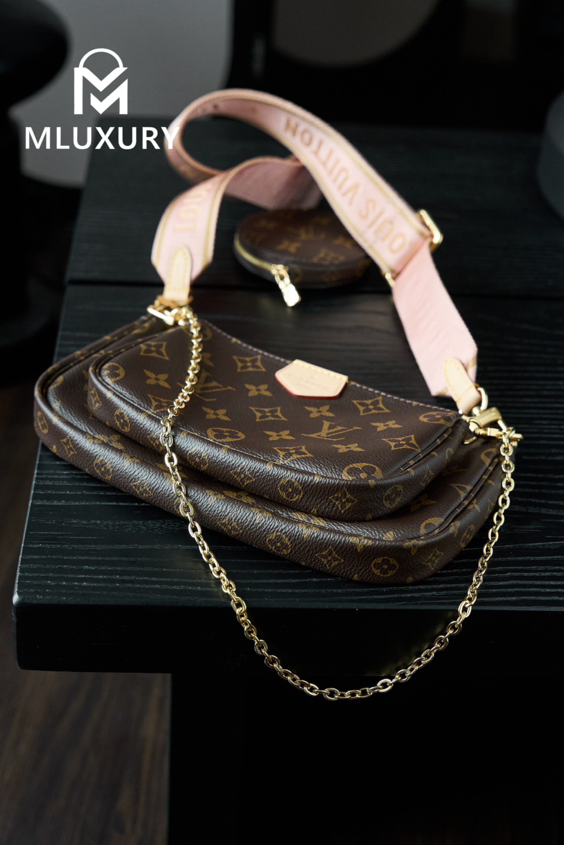 LOUIS VUITTON MULTI POCHETTE Handbag