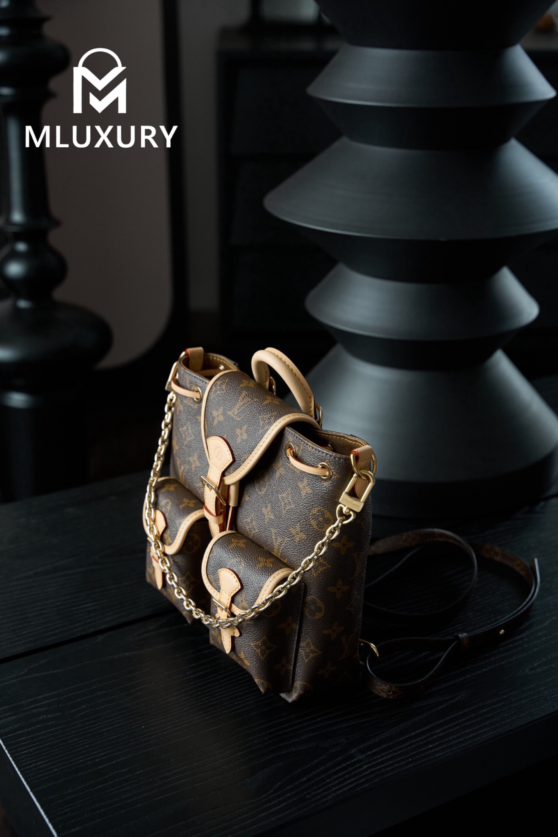 LOUIS VUITTON EXCURSION Small Backpack