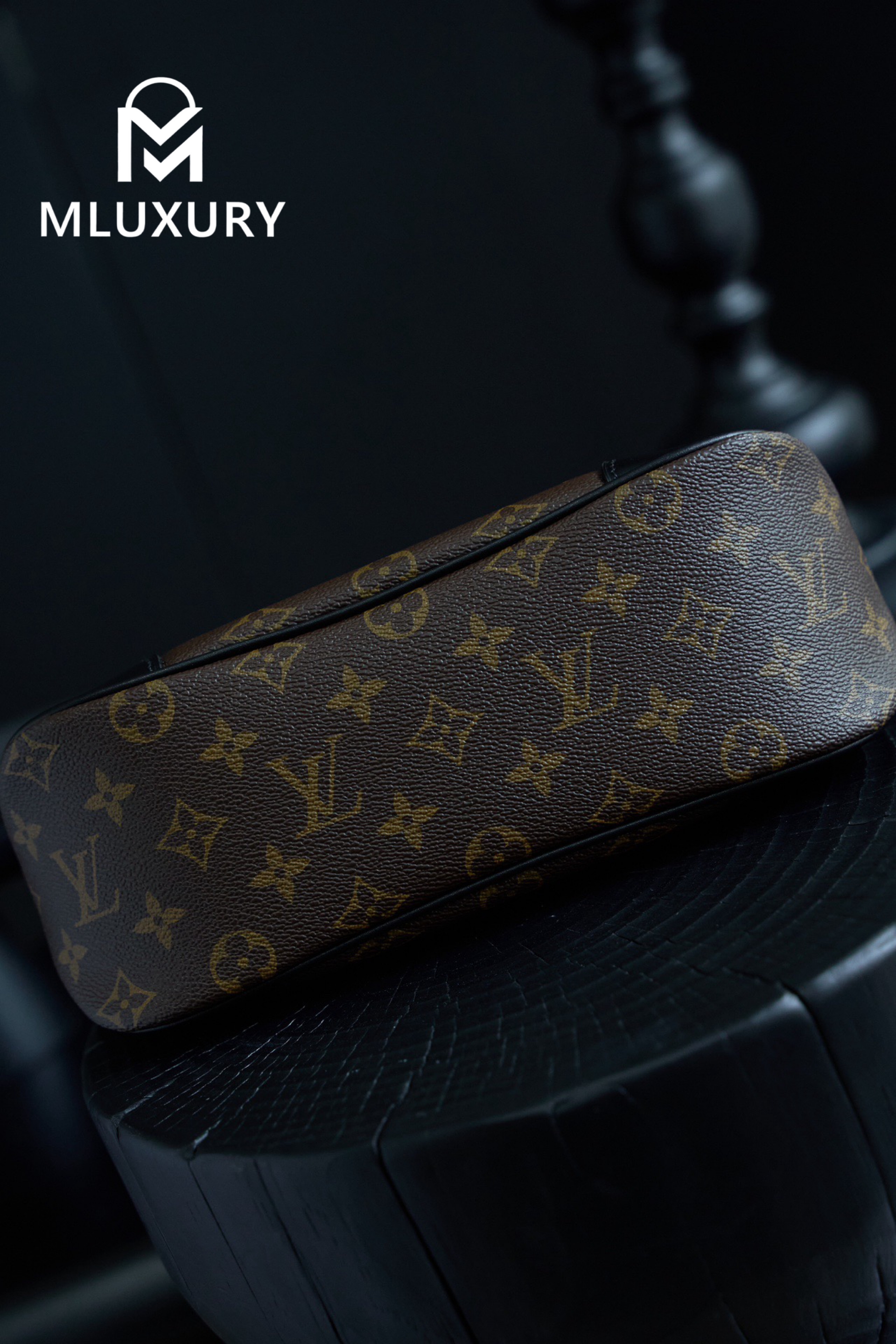 LOUIS VUITTON BOULOGNE Handbag