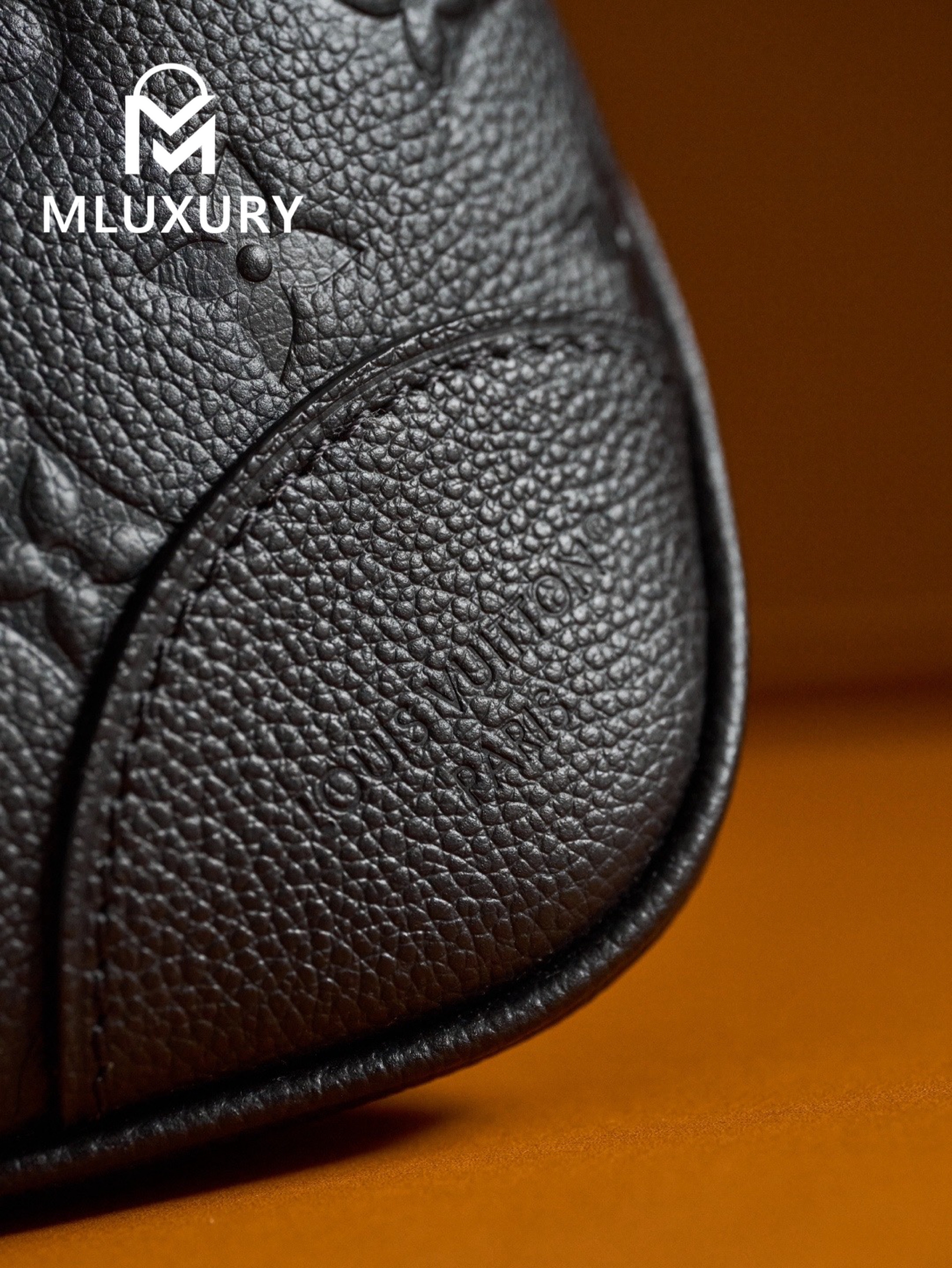 LOUIS VUITTON BOULOGNE (small size)
