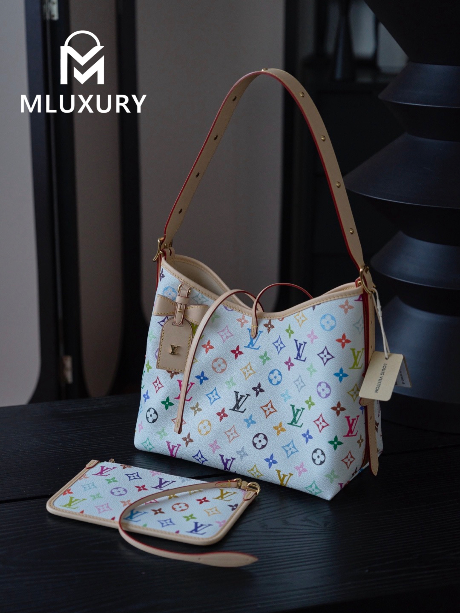 LOUIS VUITTON CARRYALL (small size)