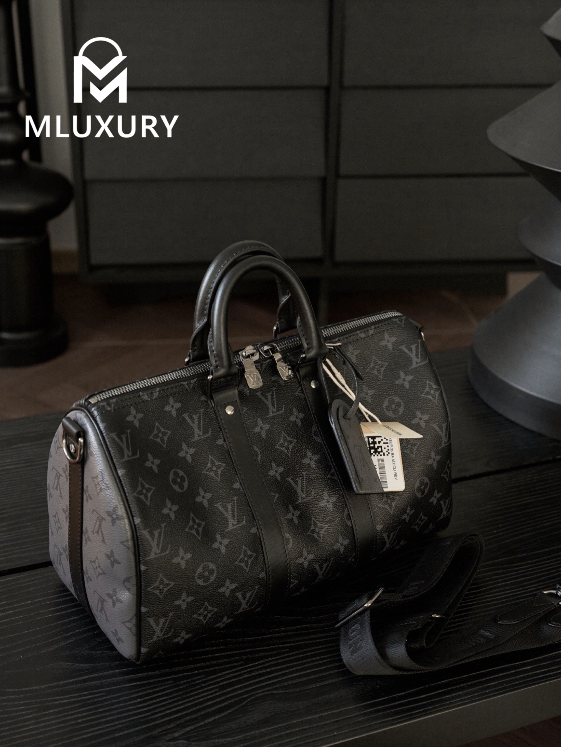 LOUIS VUITTON Keepall Bandouliere 35 Handbag