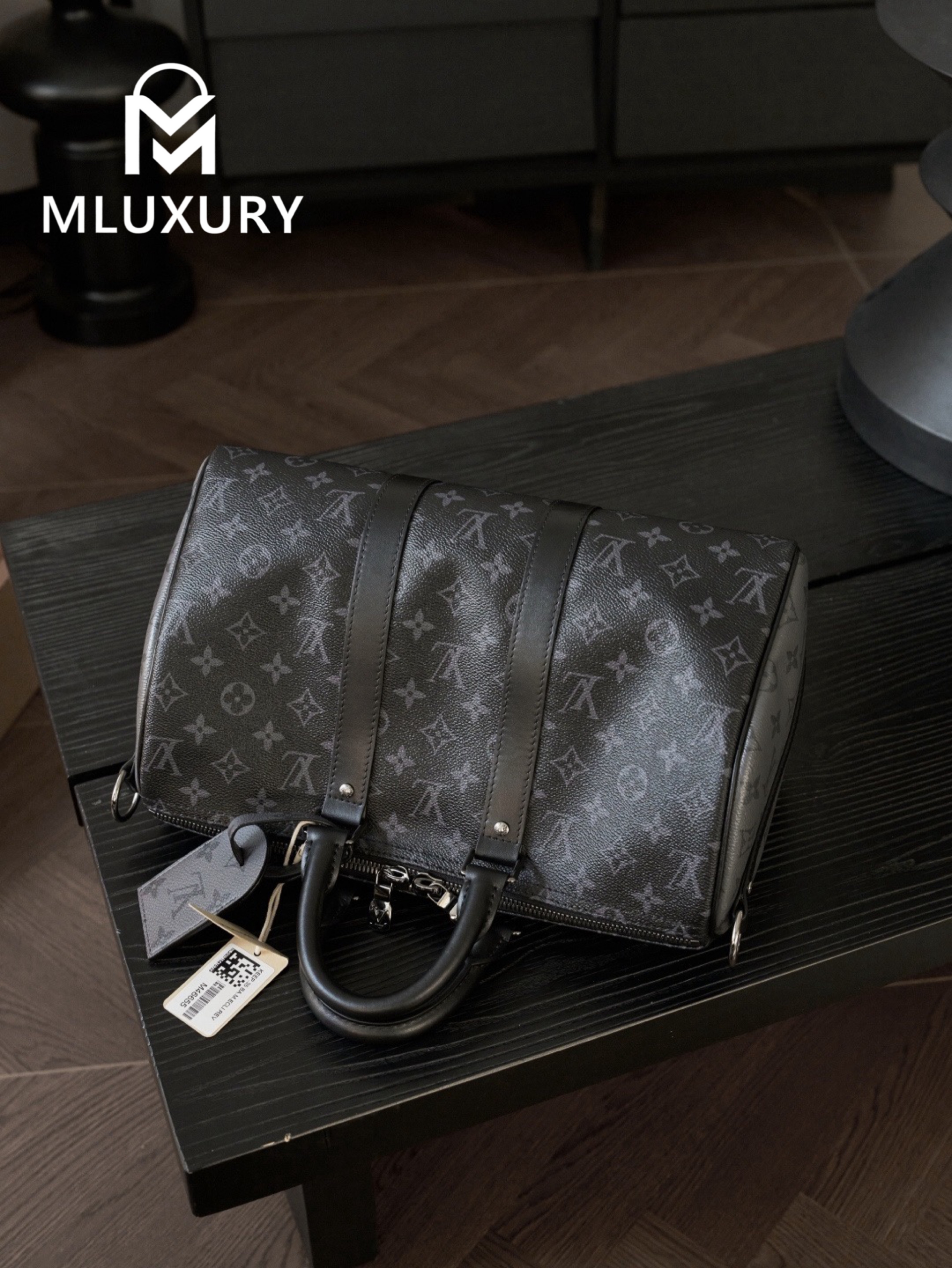 LOUIS VUITTON Keepall Bandouliere 35 Handbag