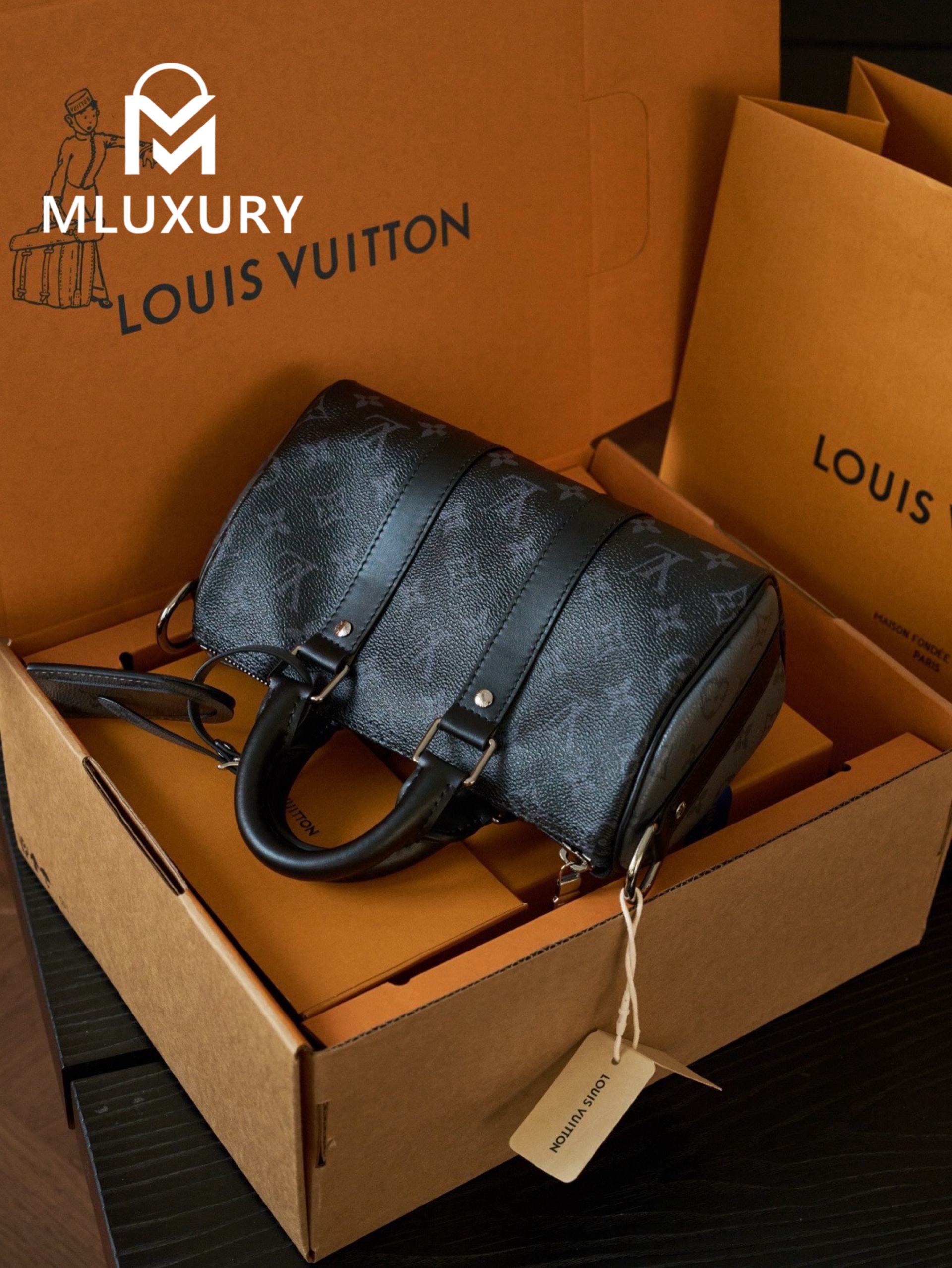 LOUIS VUITTON KEEPALL BANDOULIERE 25 Handbag