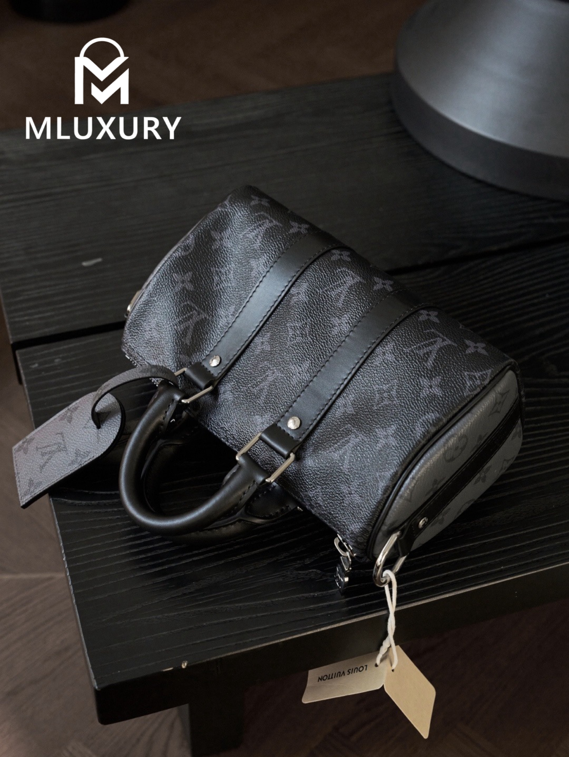 LOUIS VUITTON KEEPALL BANDOULIERE 25 Handbag