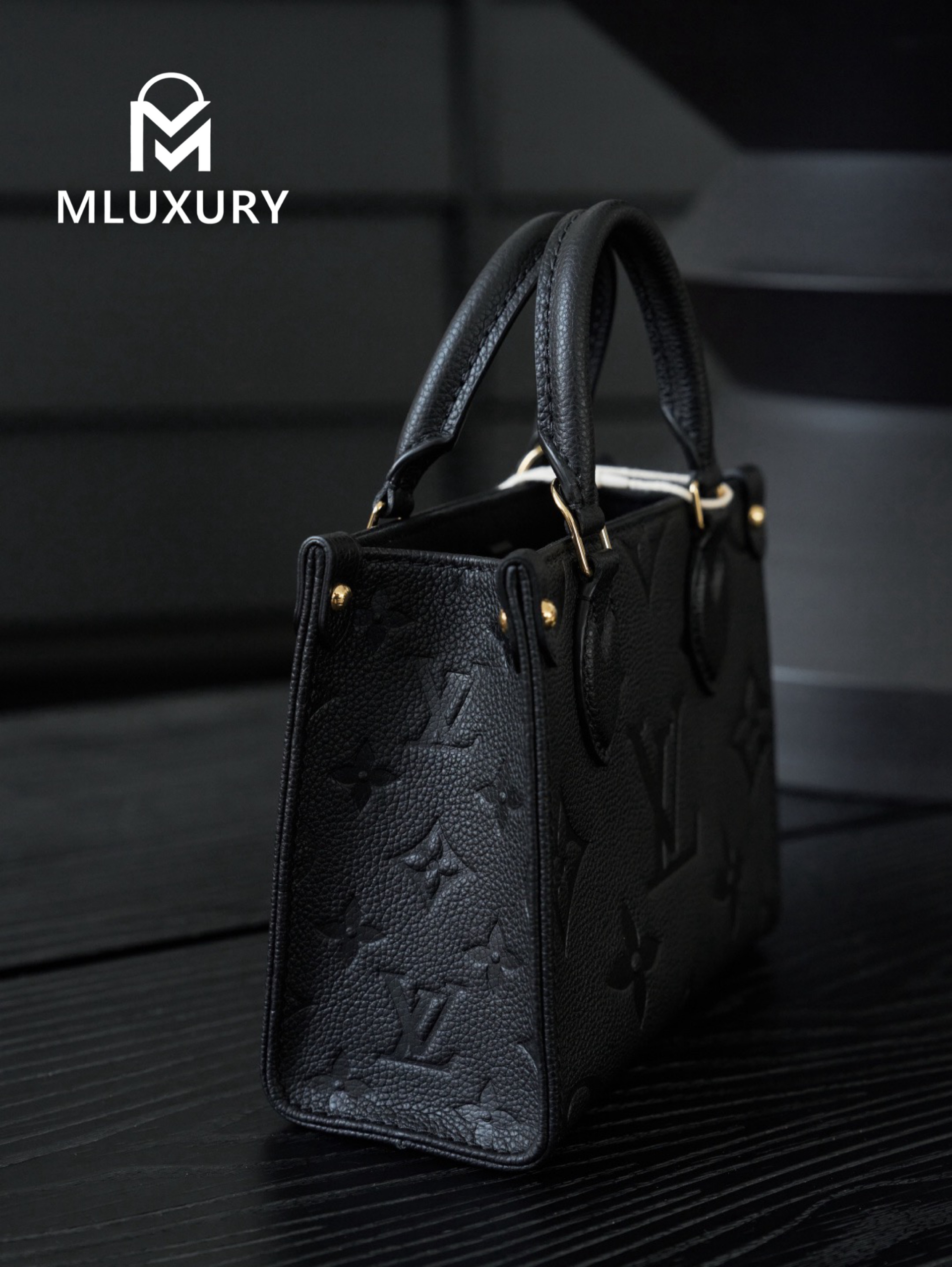 LOUIS VUITTON ONTHEGO BB