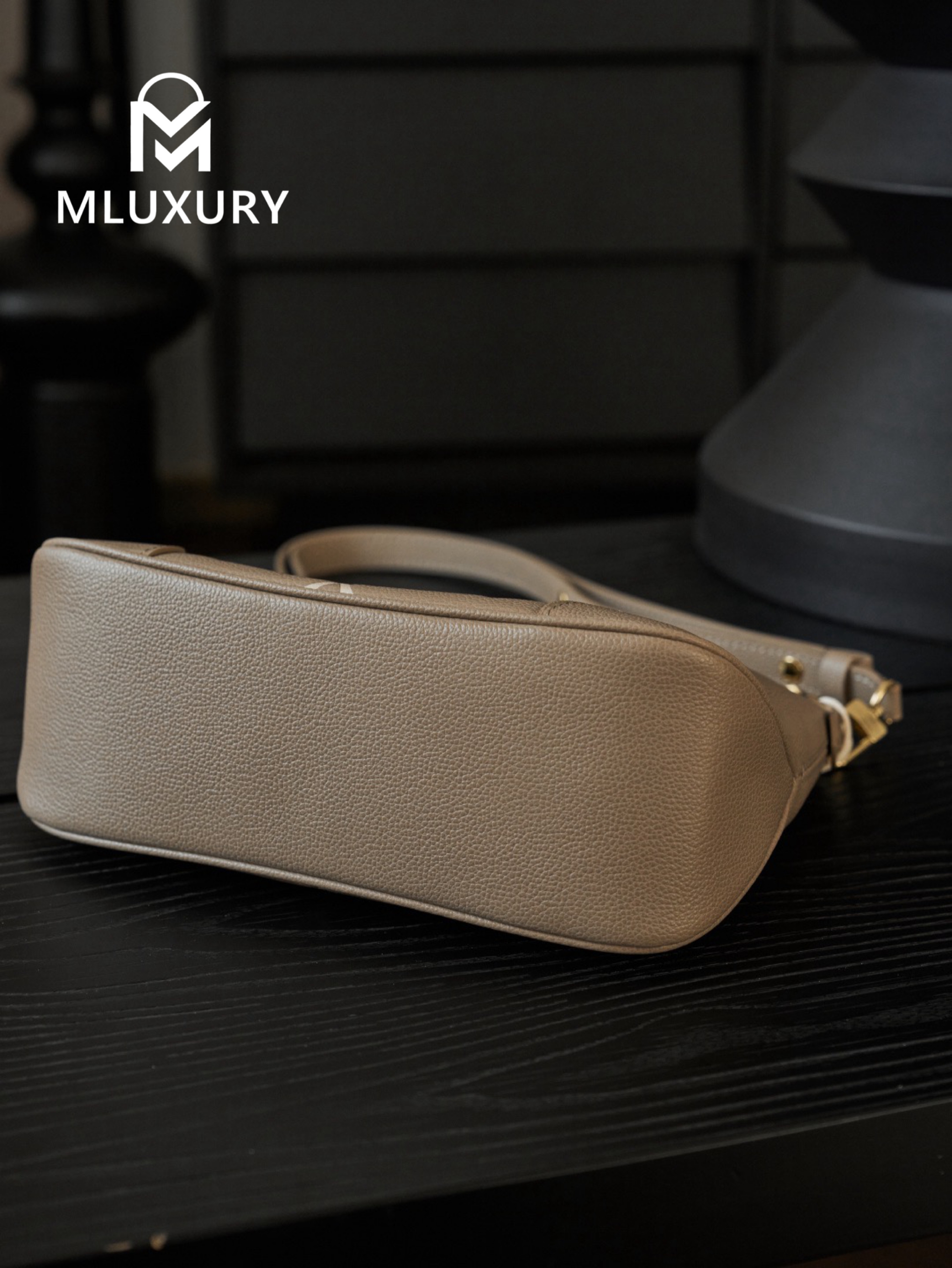 LOUIS VUITTON BOULOGNE (small size), Original Calfskin, Elephant Gray