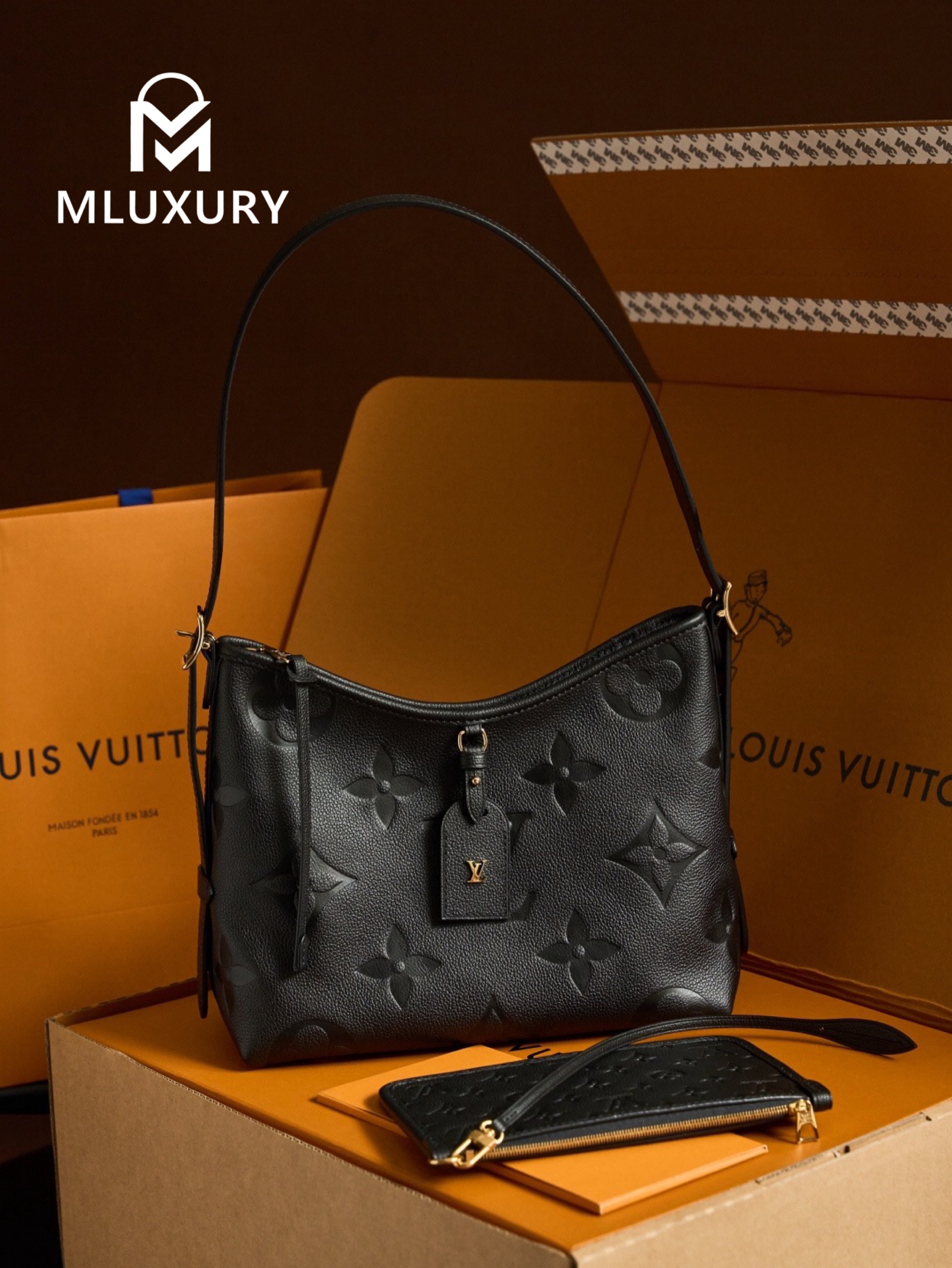 LOUIS VUITTON CARRYALL(small size), Black