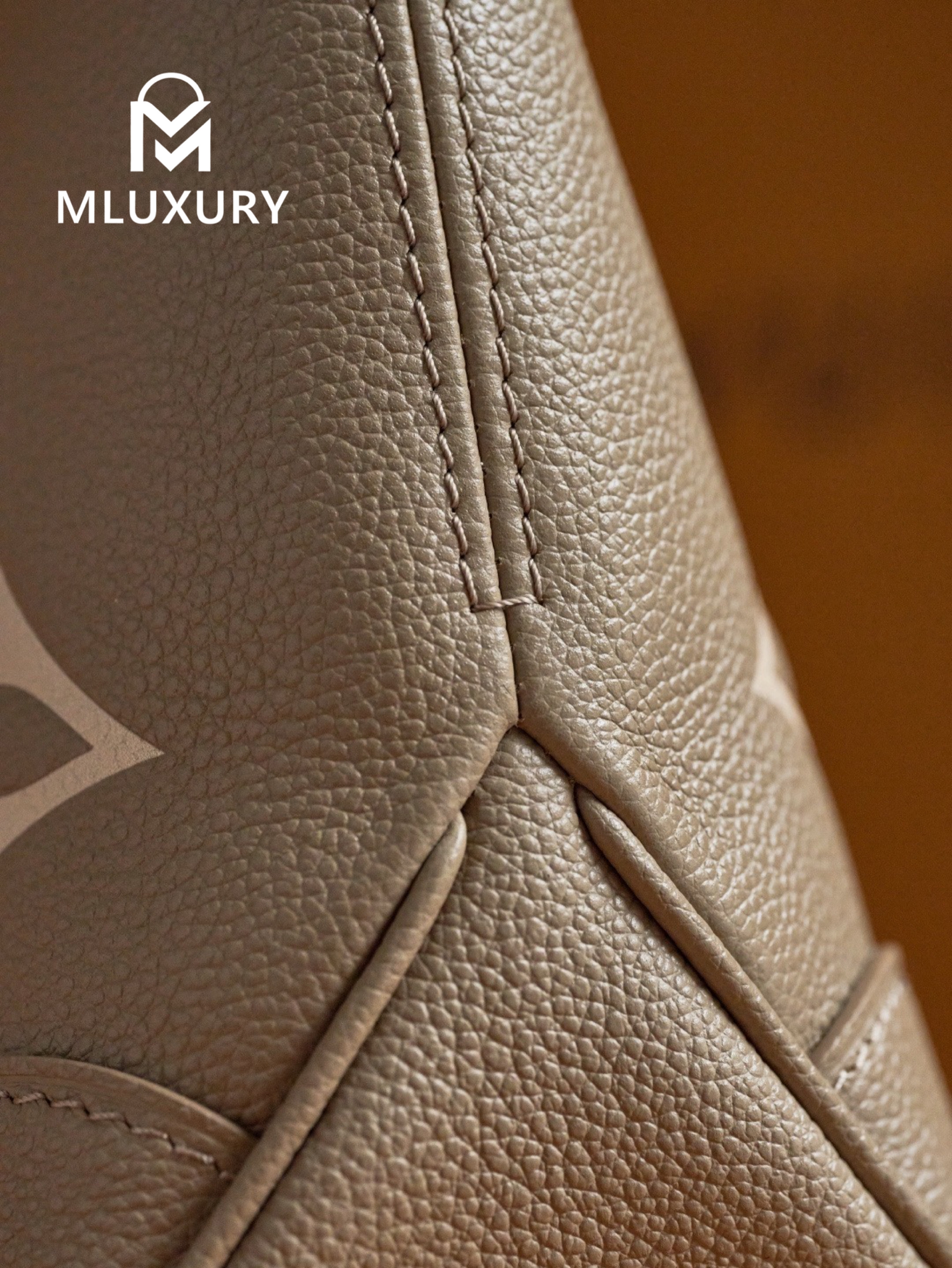 LOUIS VUITTON BOULOGNE (Small  Size) , Elephant Grey