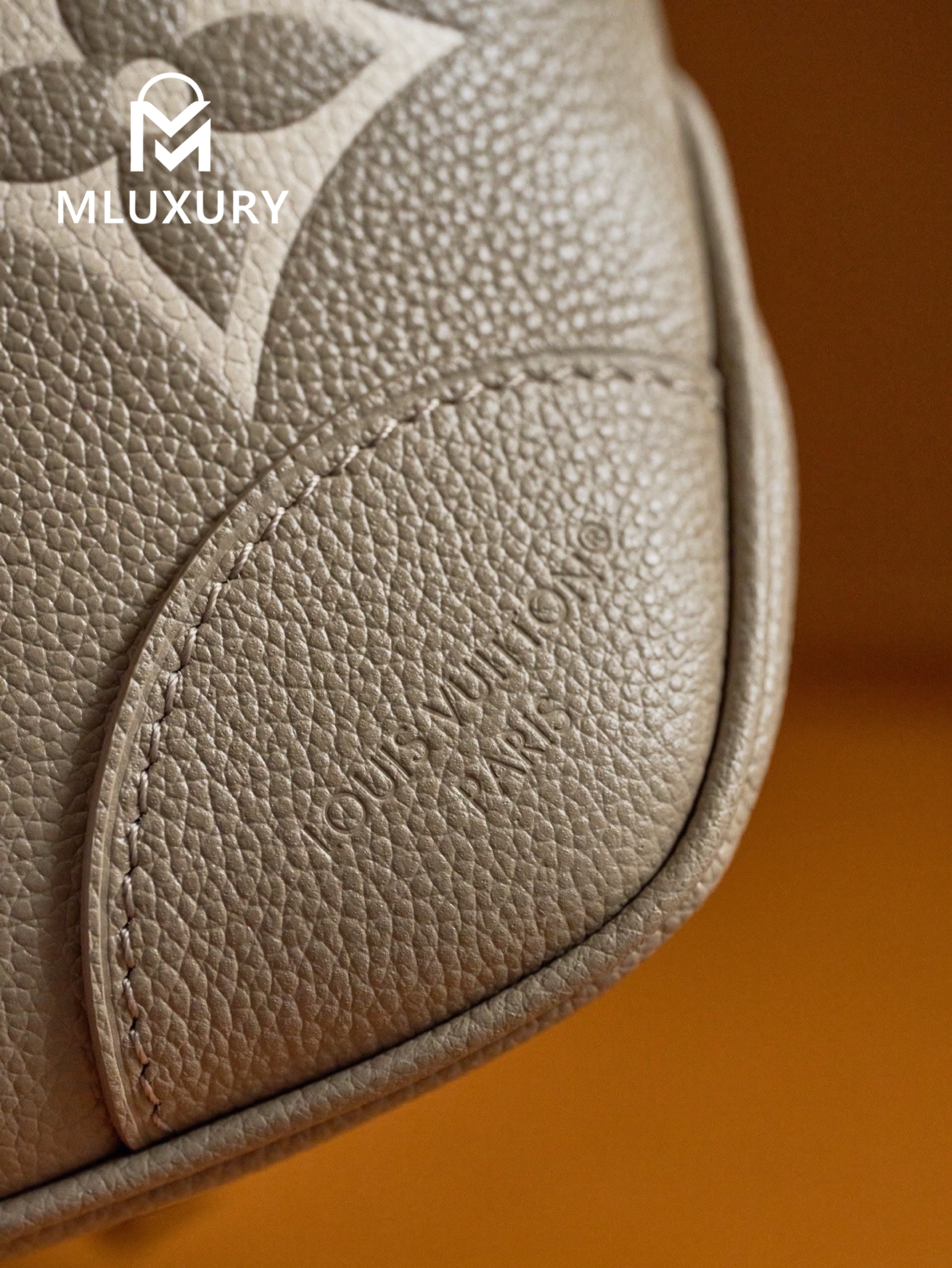 LOUIS VUITTON BOULOGNE (Small  Size) , Elephant Grey