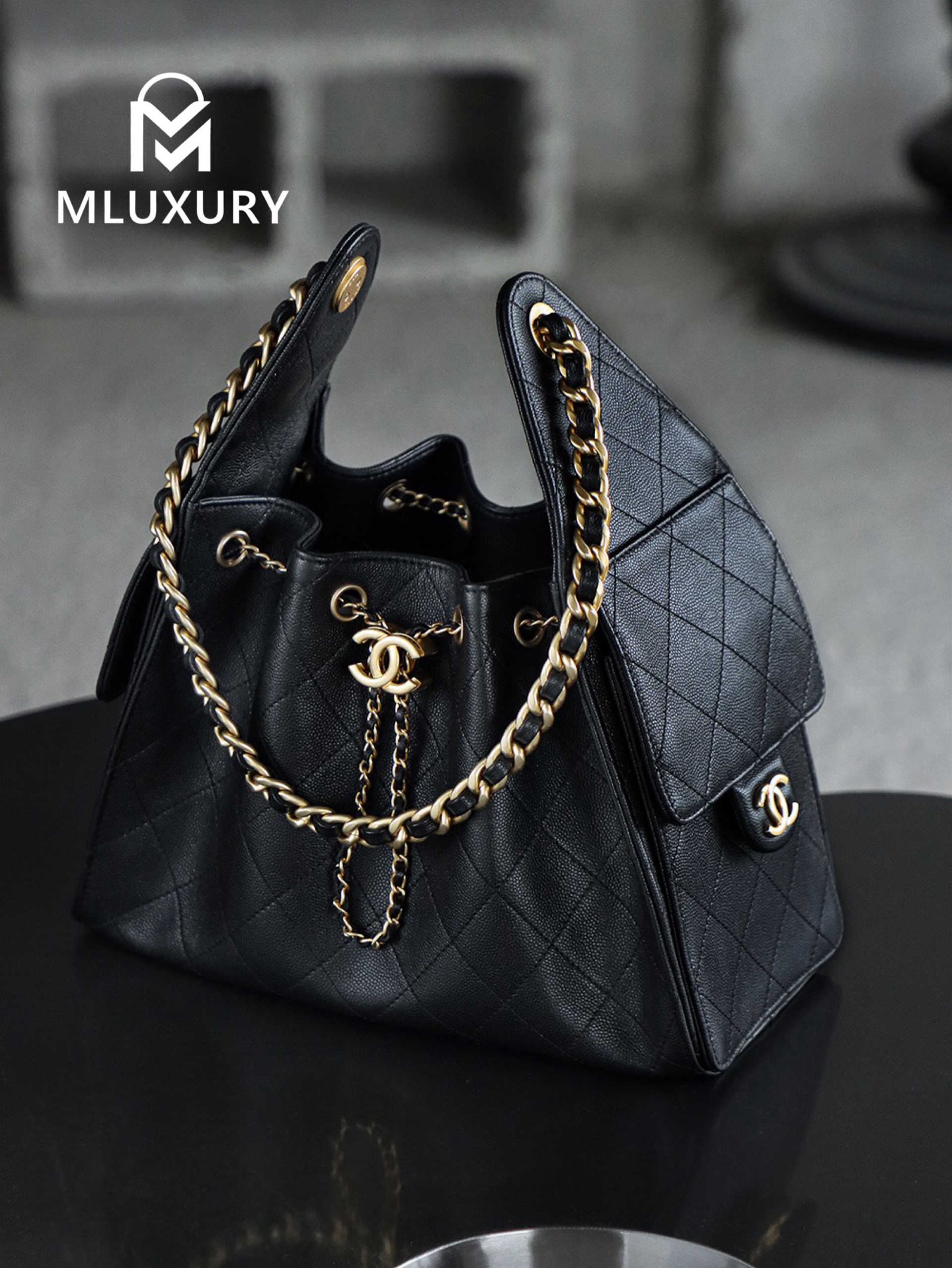 CHANEL 25bag (Small), Black