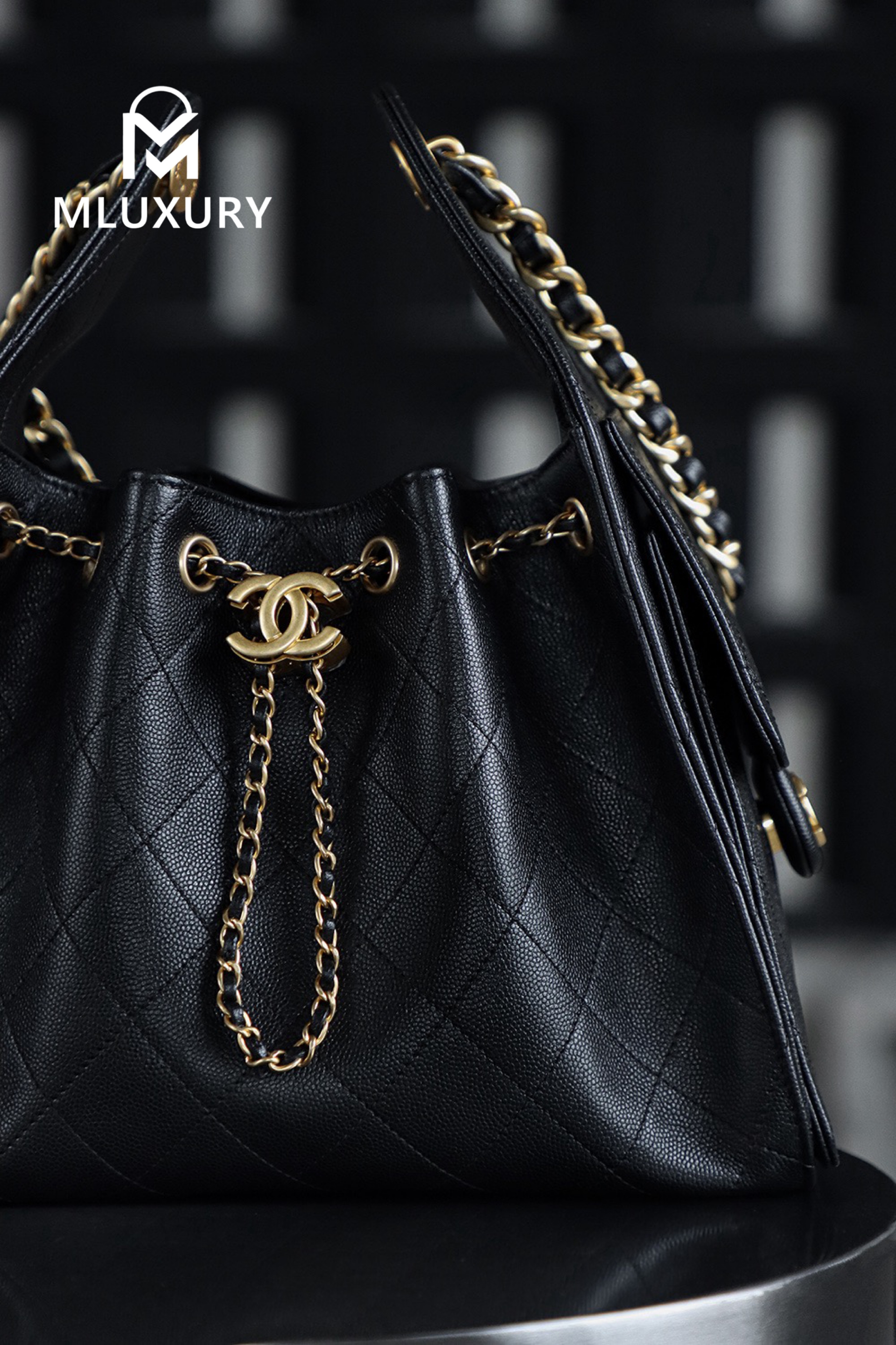 CHANEL 25bag (Small), Black
