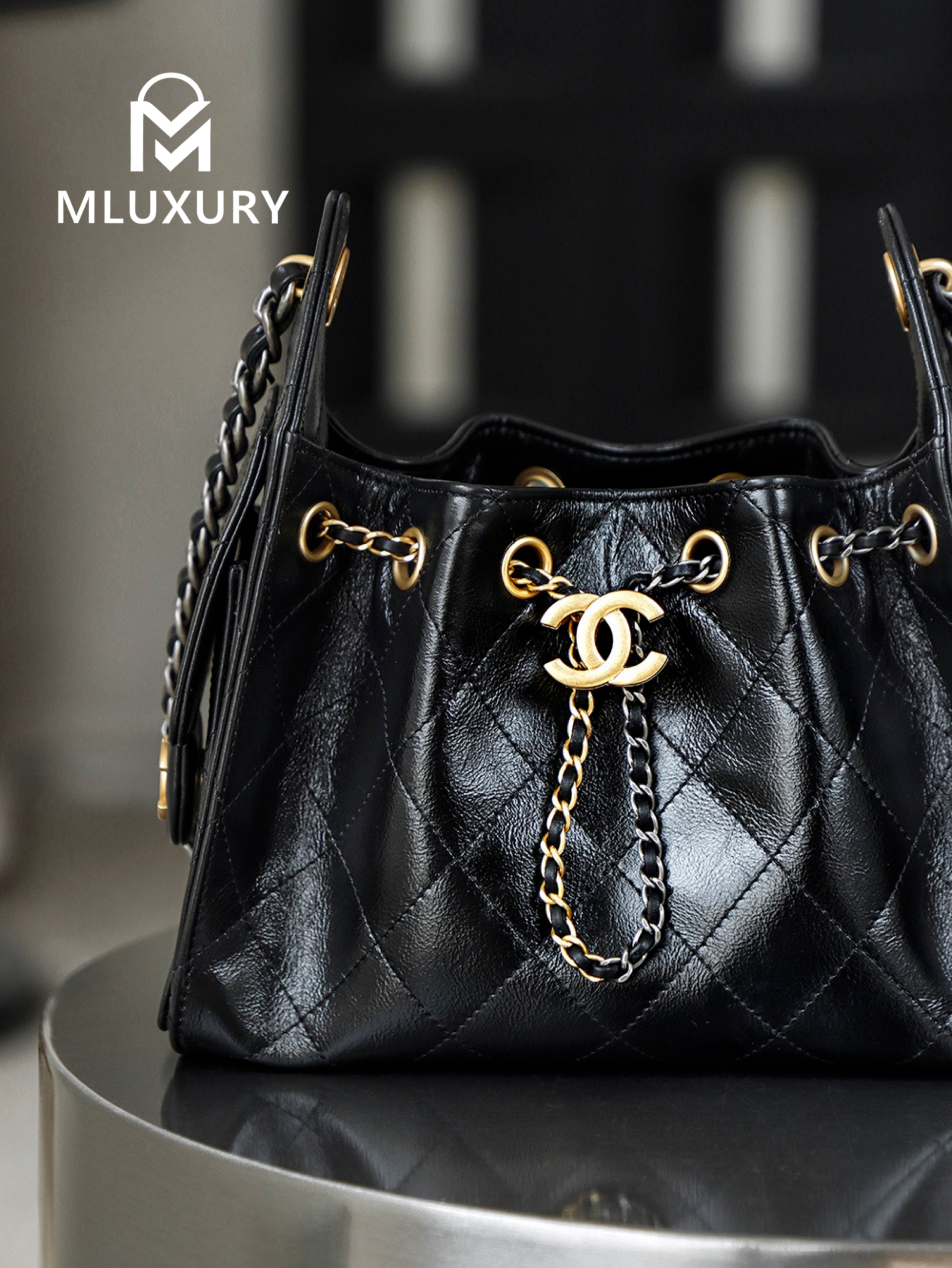 CHANEL 25bag mini, 26C New Season Oil-Waxed Leather