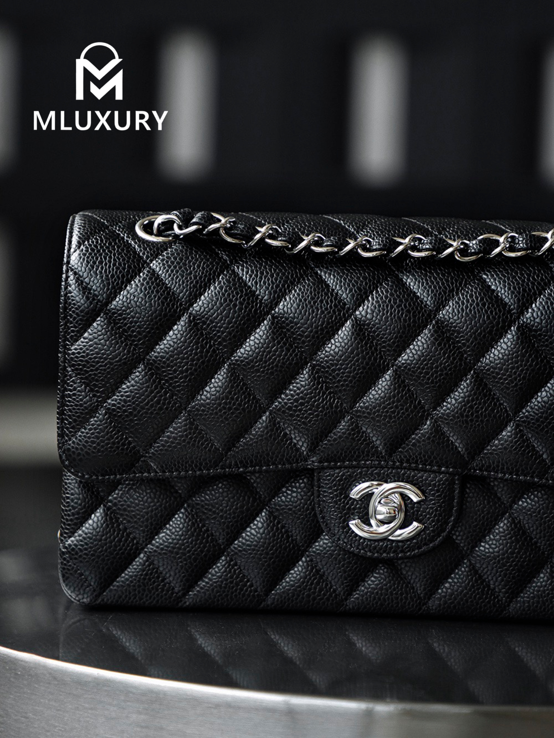 CHANEL CF 25(Classic Flap) Medium，Hass cowhide caviar leather