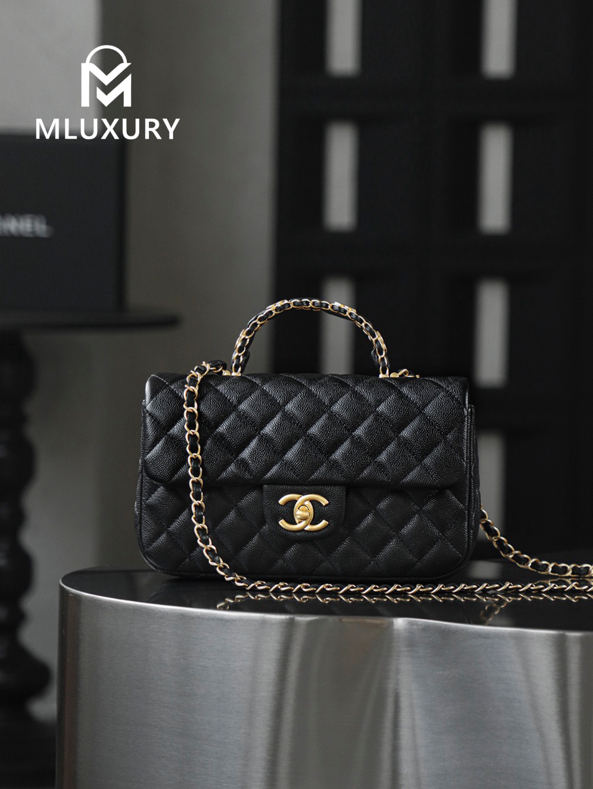 CHANEL CF MINI (25B Leather-Plated Chain), Black & Gold