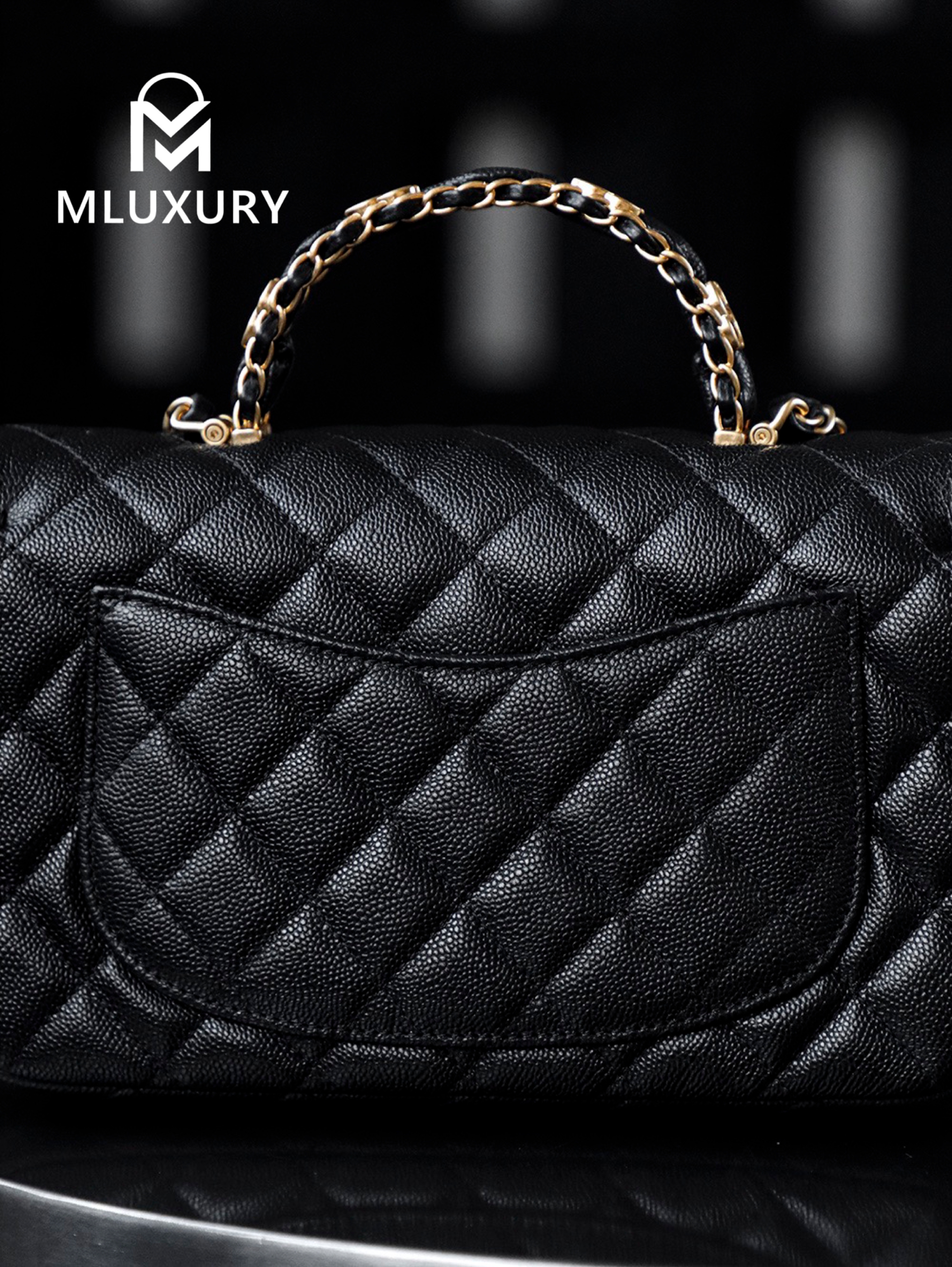CHANEL CF MINI (25B Leather-Plated Chain), Black & Gold