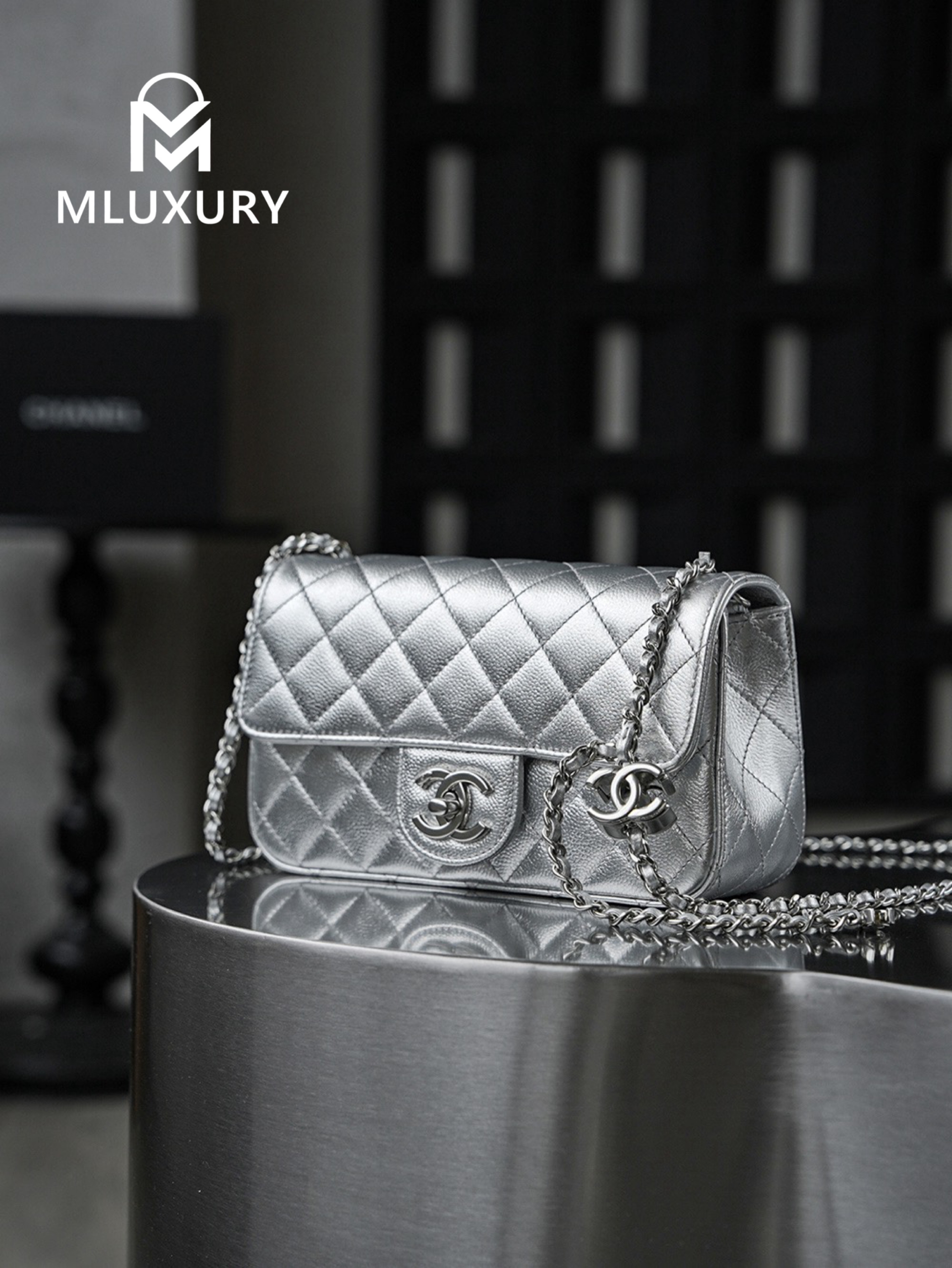 CHANEL 25B CF mini, Gaira lambskin, silver