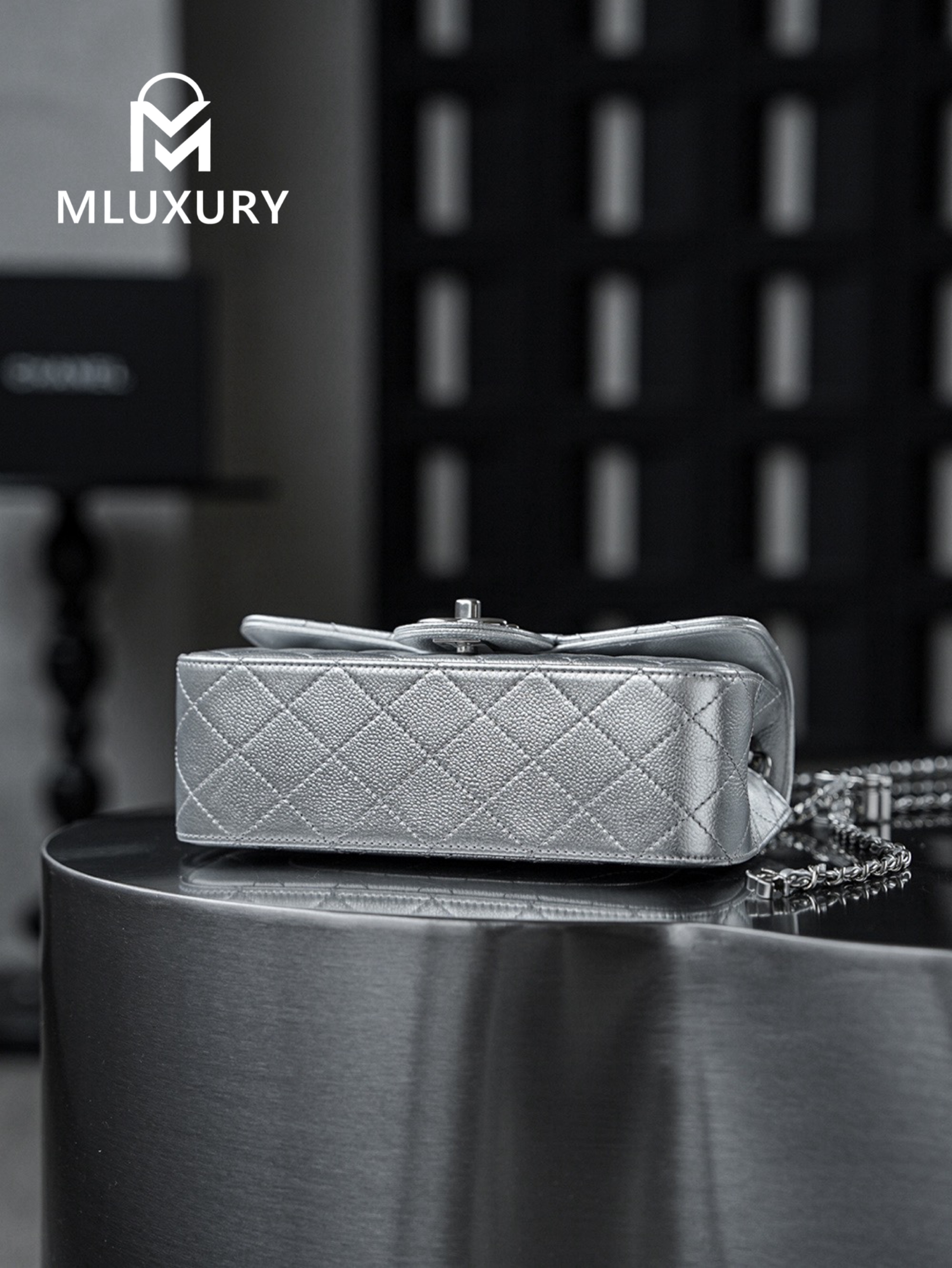 CHANEL 25B CF mini, Gaira lambskin, silver