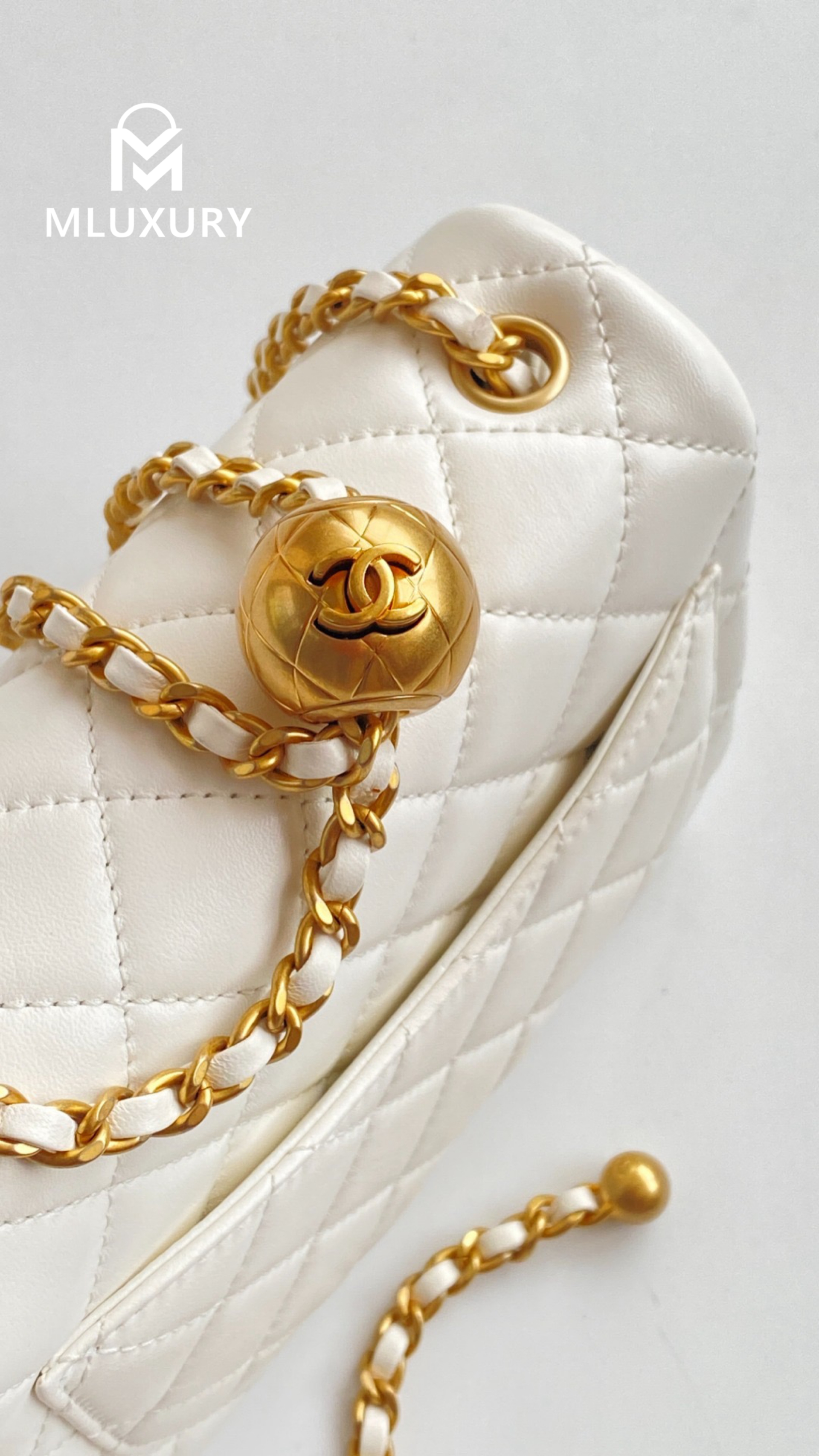 CHANEL Mini Flap Bag Pearl Crush, White&Gold