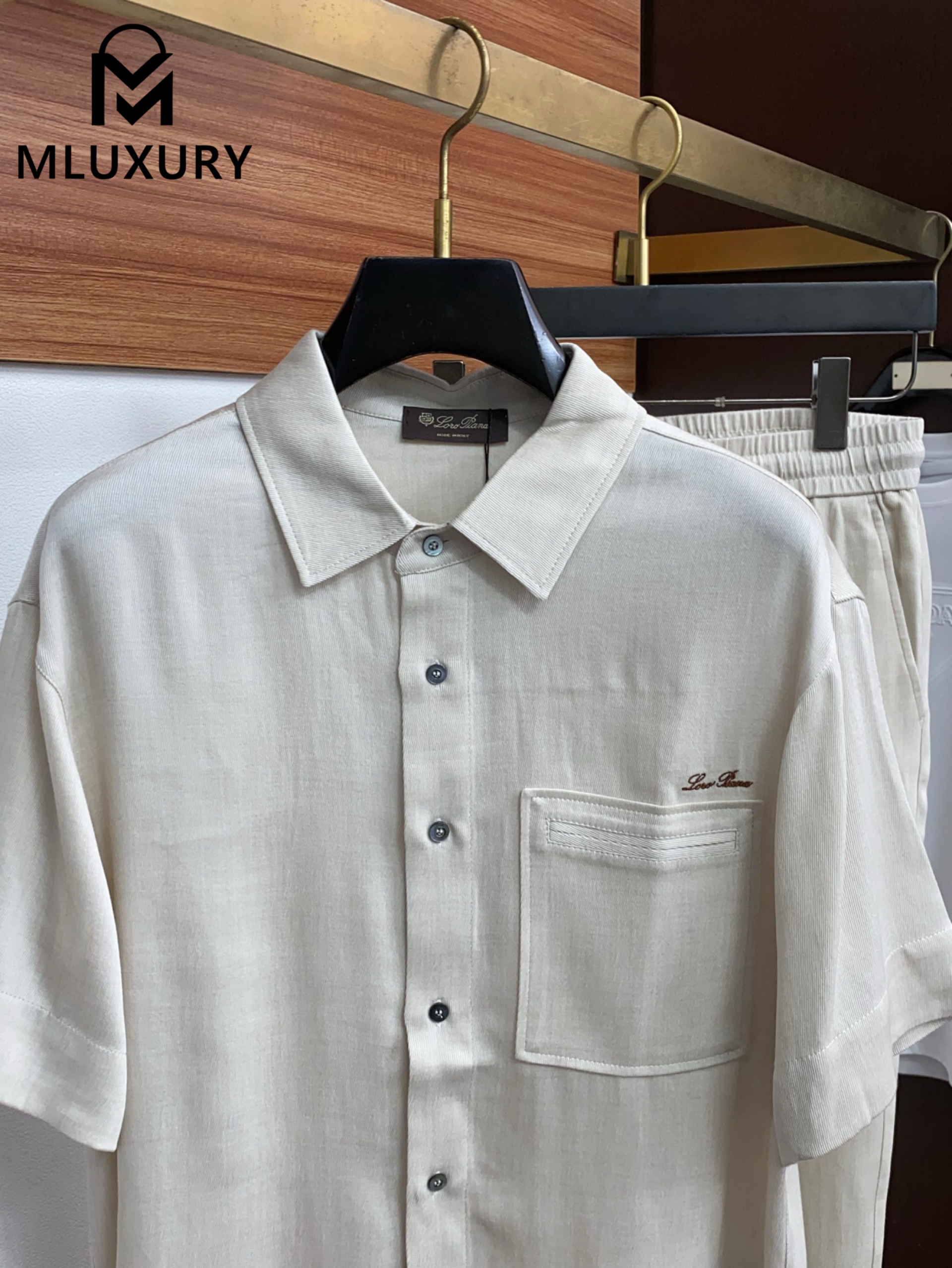 LORO PIANA Old-fashioned linen suit