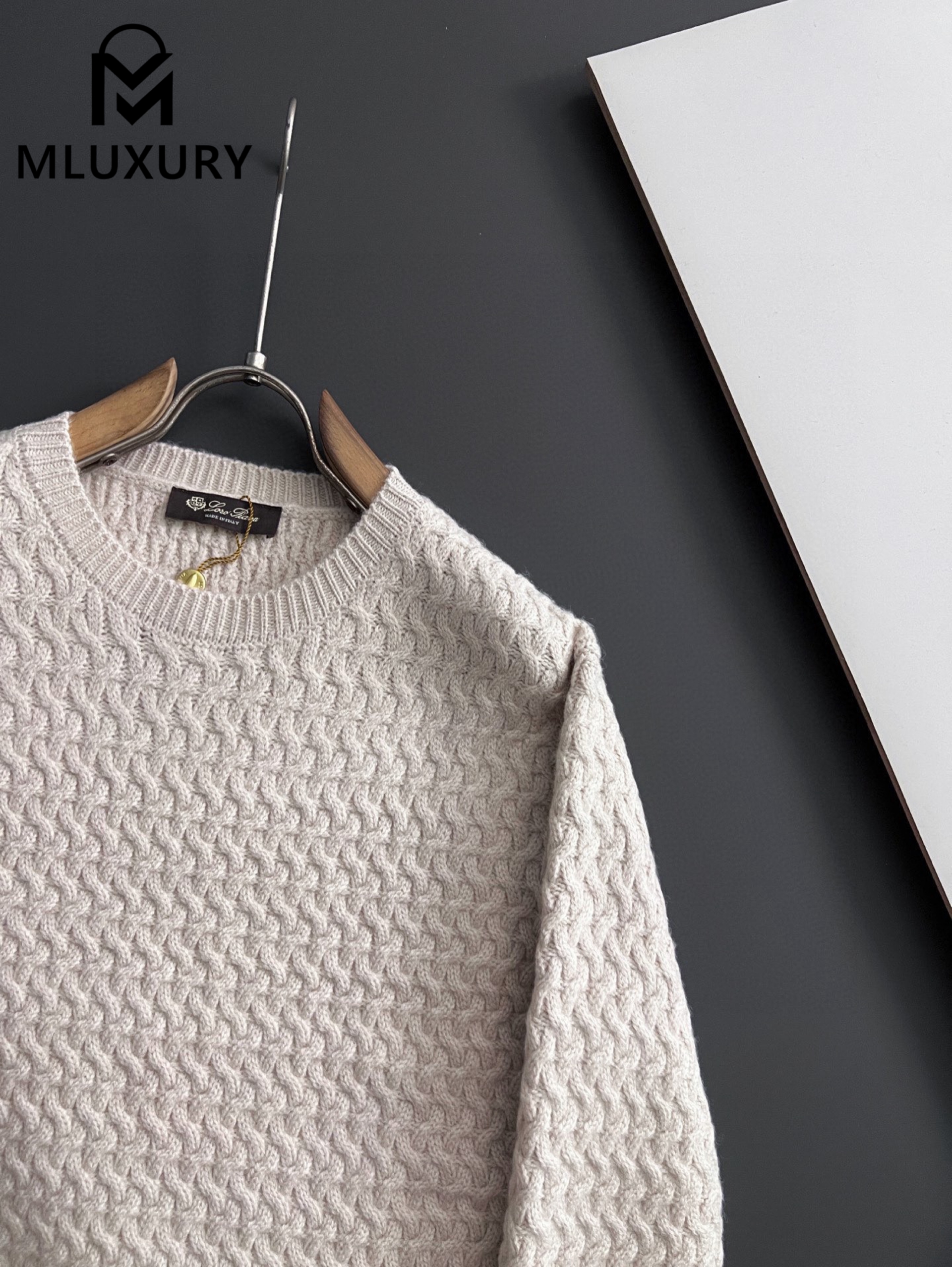 LORO PIANA Classic knitted wool cardigan, Beige